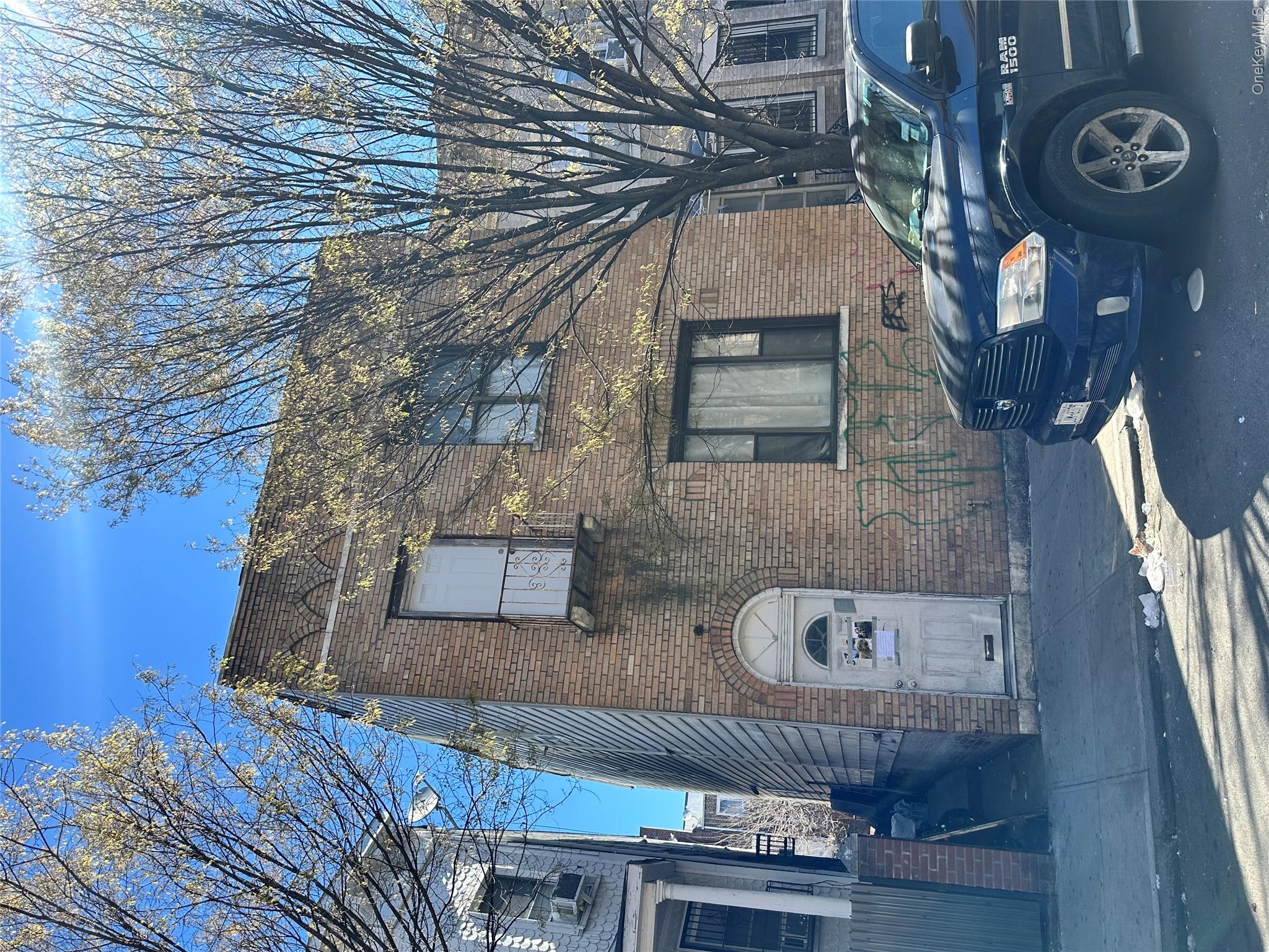 37-21 103 Street Property Photo 15