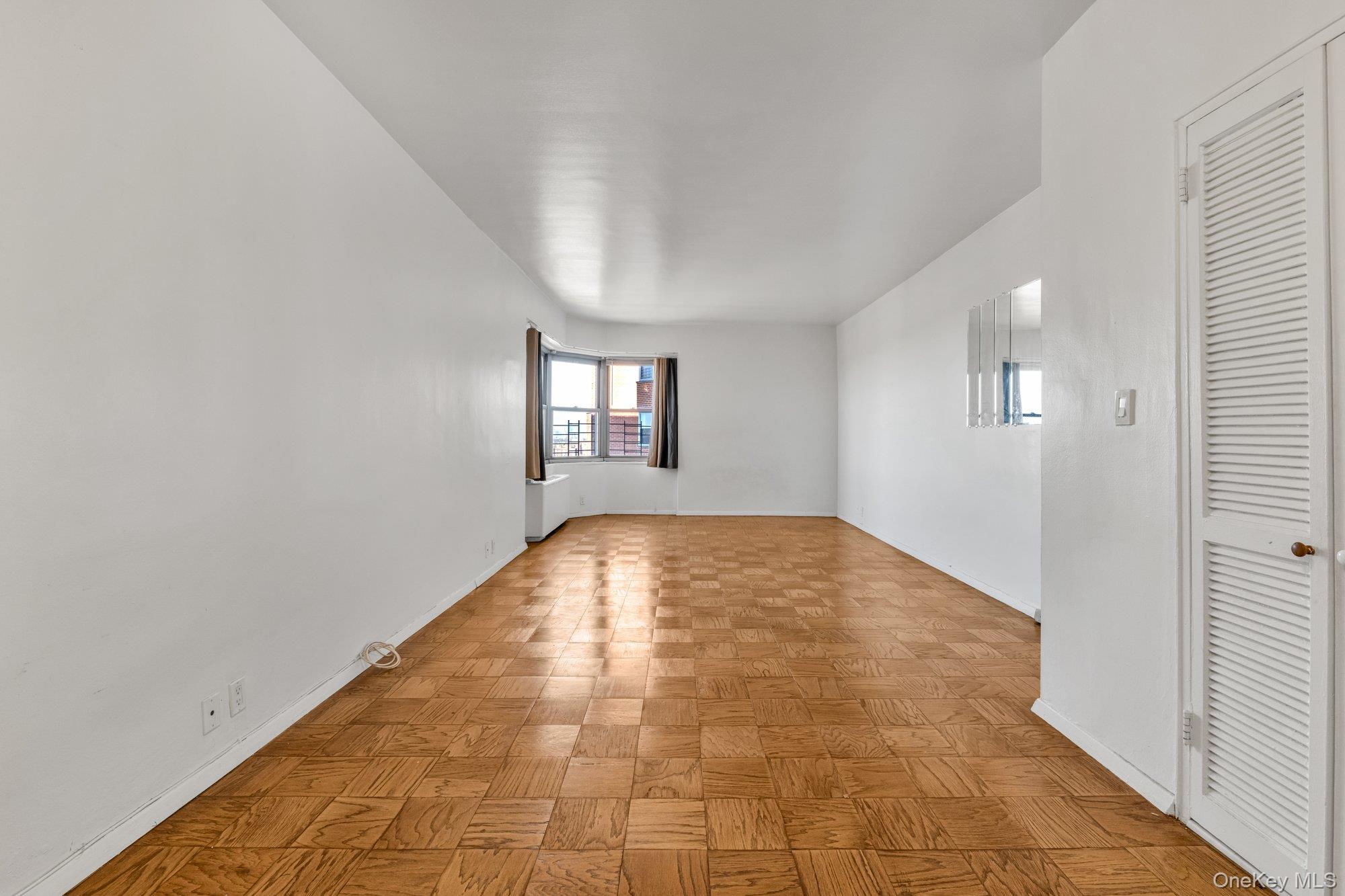 70-25 Yellowstone Boulevard 18k Property Photo 4