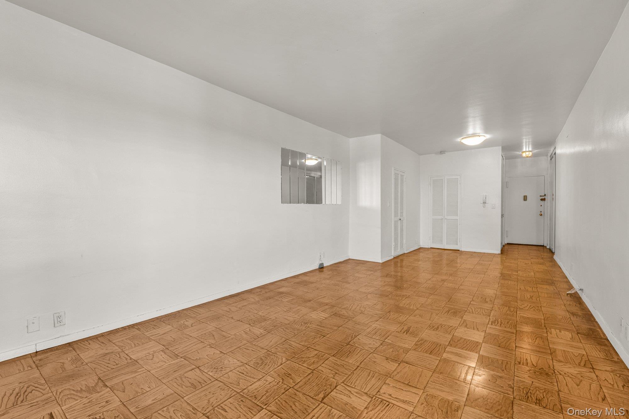 70-25 Yellowstone Boulevard 18k Property Photo 7