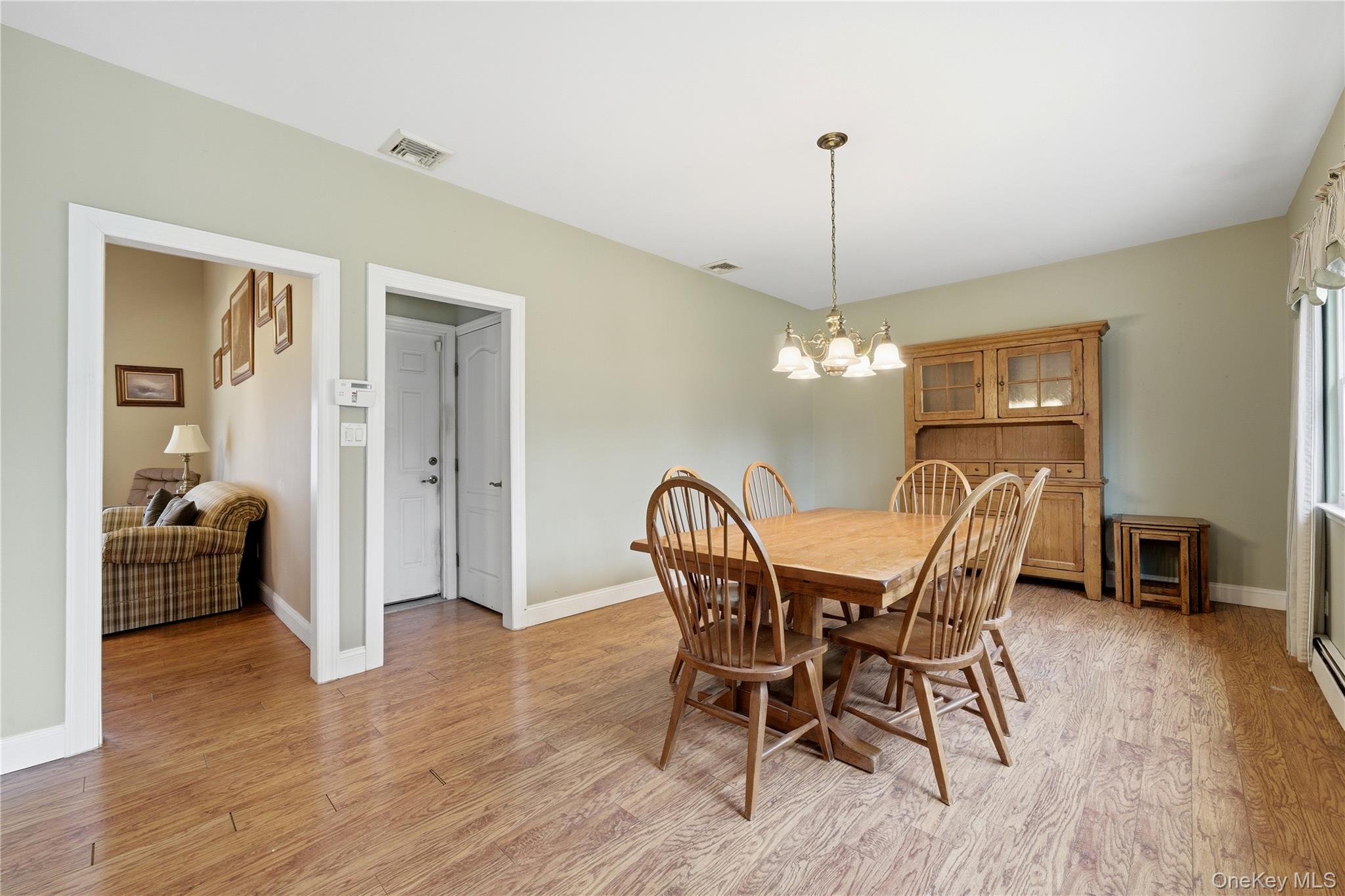 33 Timber Ridge Drive Property Photo 11