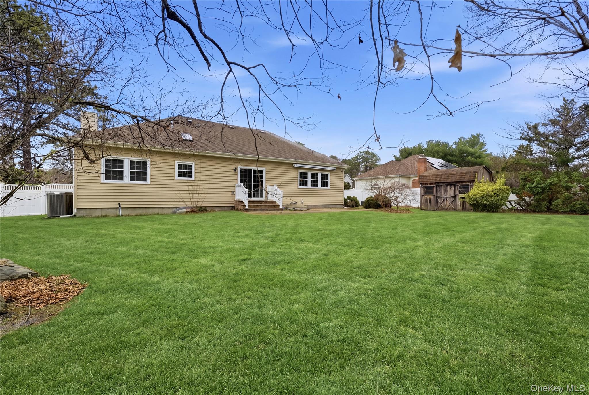 33 Timber Ridge Drive Property Photo 20