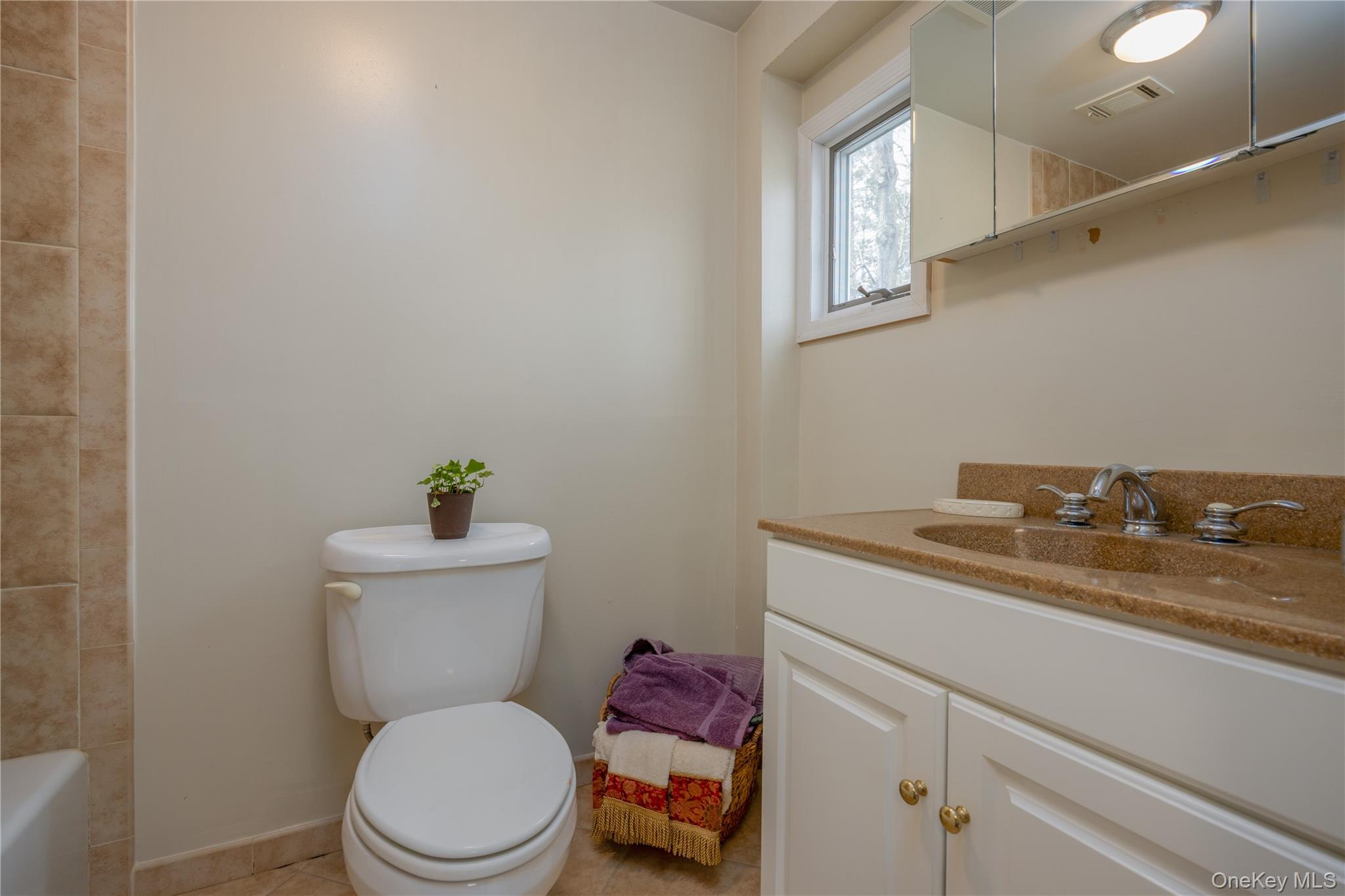2 Emily Lane Property Photo 20