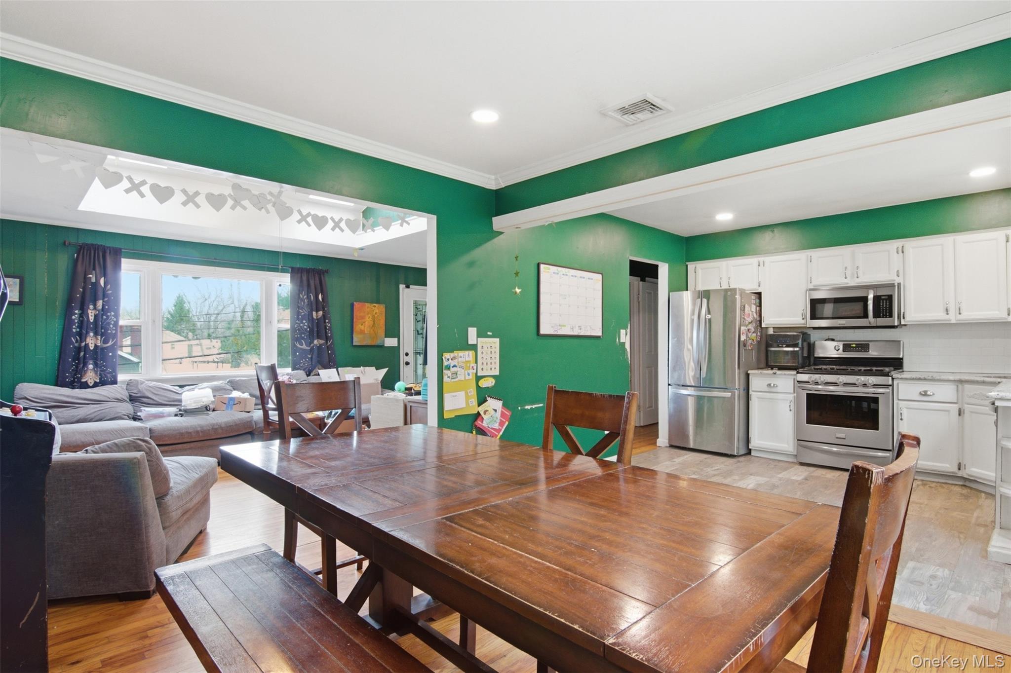 14 Narcissus Road Property Photo 9