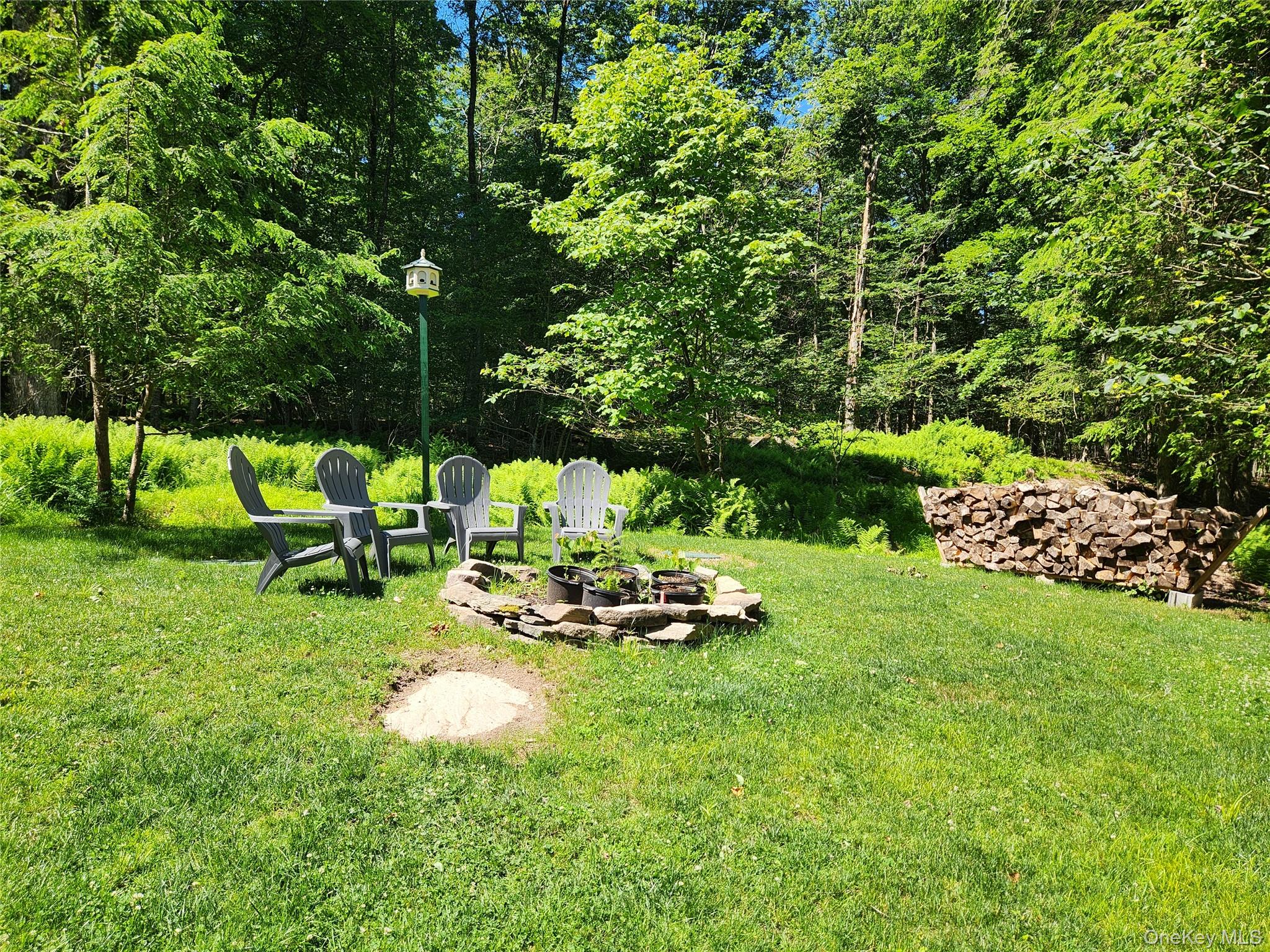 150 Hartwood Drive Property Photo 33