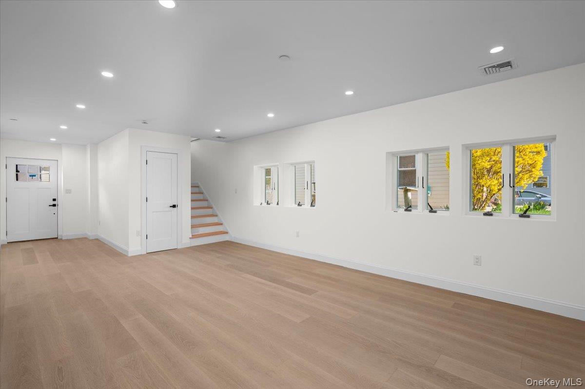 209 Prospect Avenue Property Photo 24