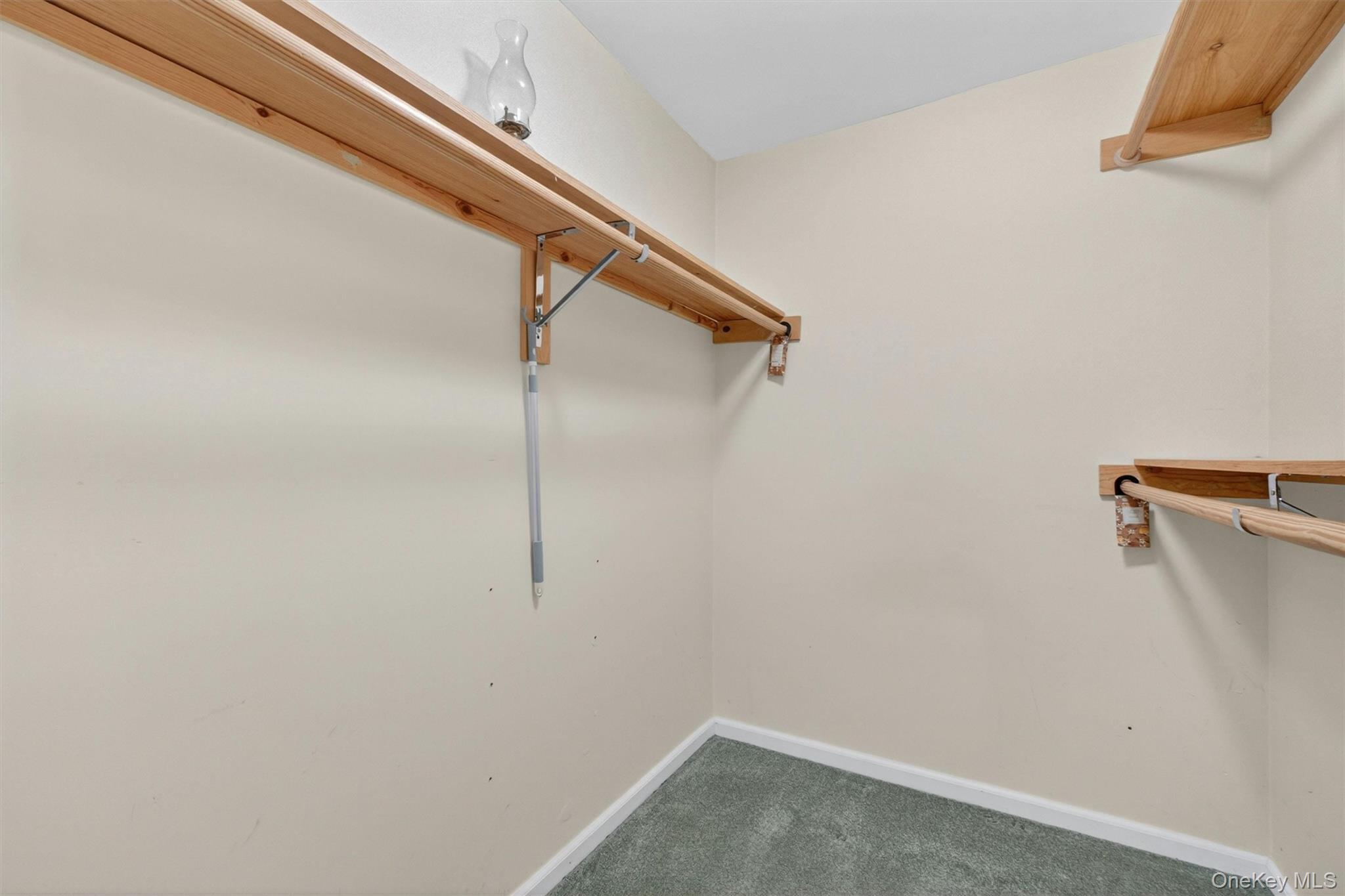 115 Fields Lane Property Photo 21