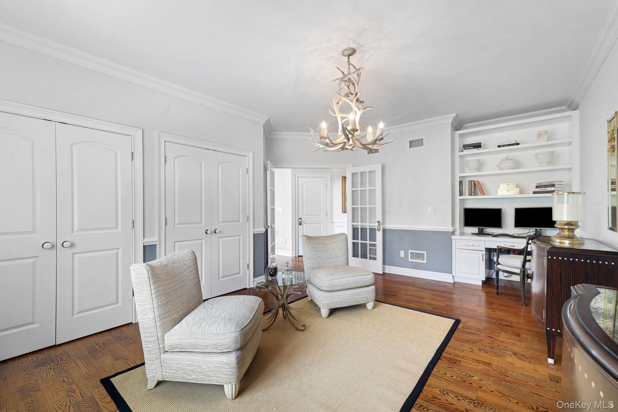 31 Greenwich Avenue Property Photo 17