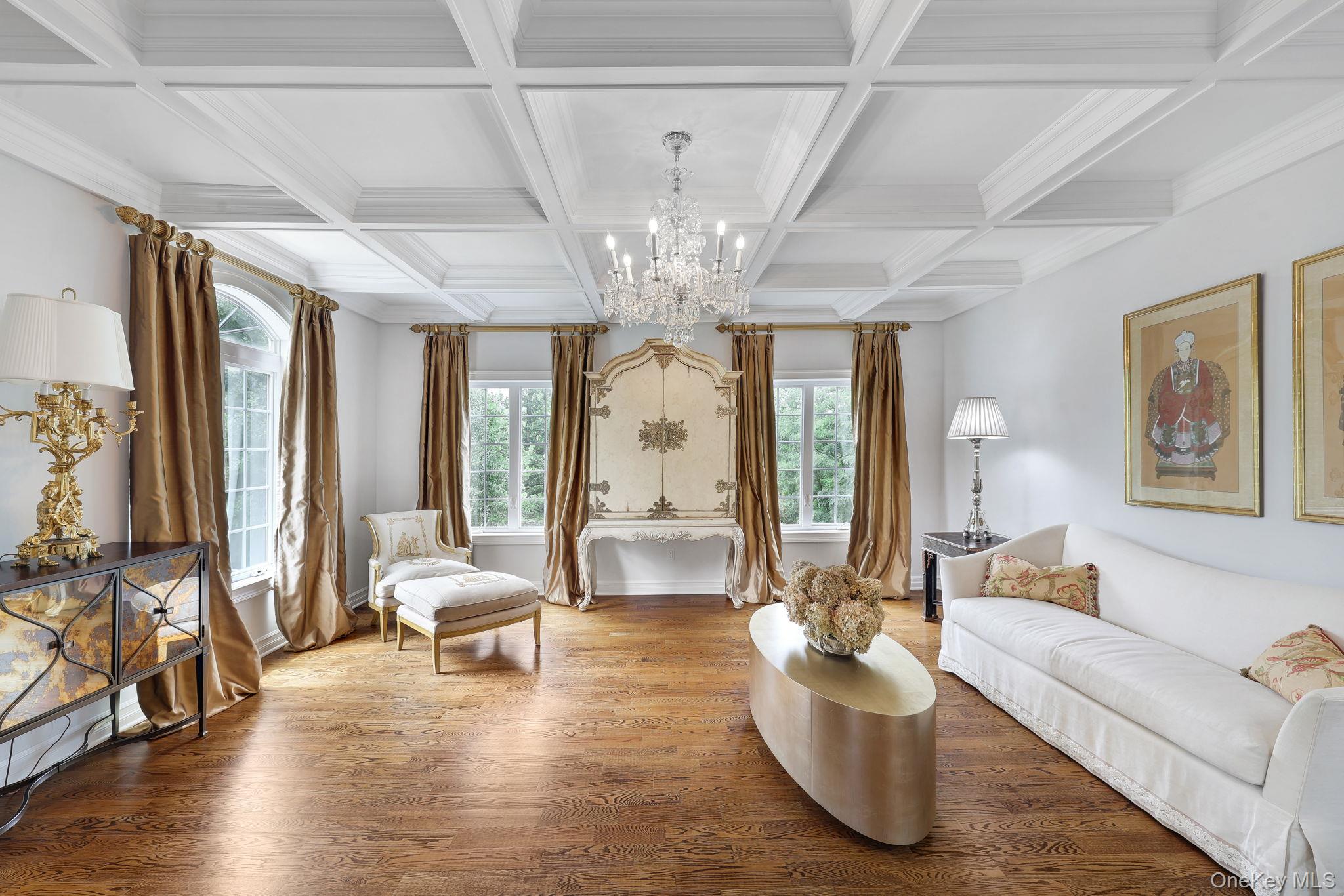 31 Greenwich Avenue Property Photo 19
