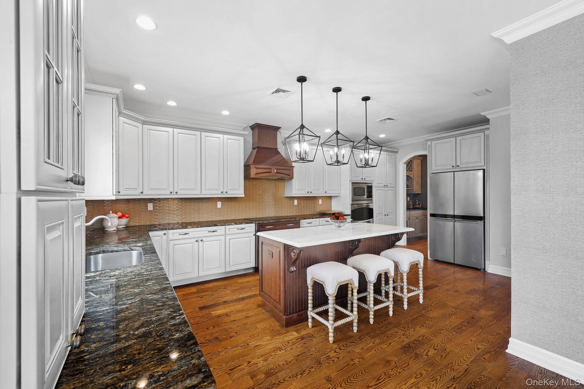 31 Greenwich Avenue Property Photo 21