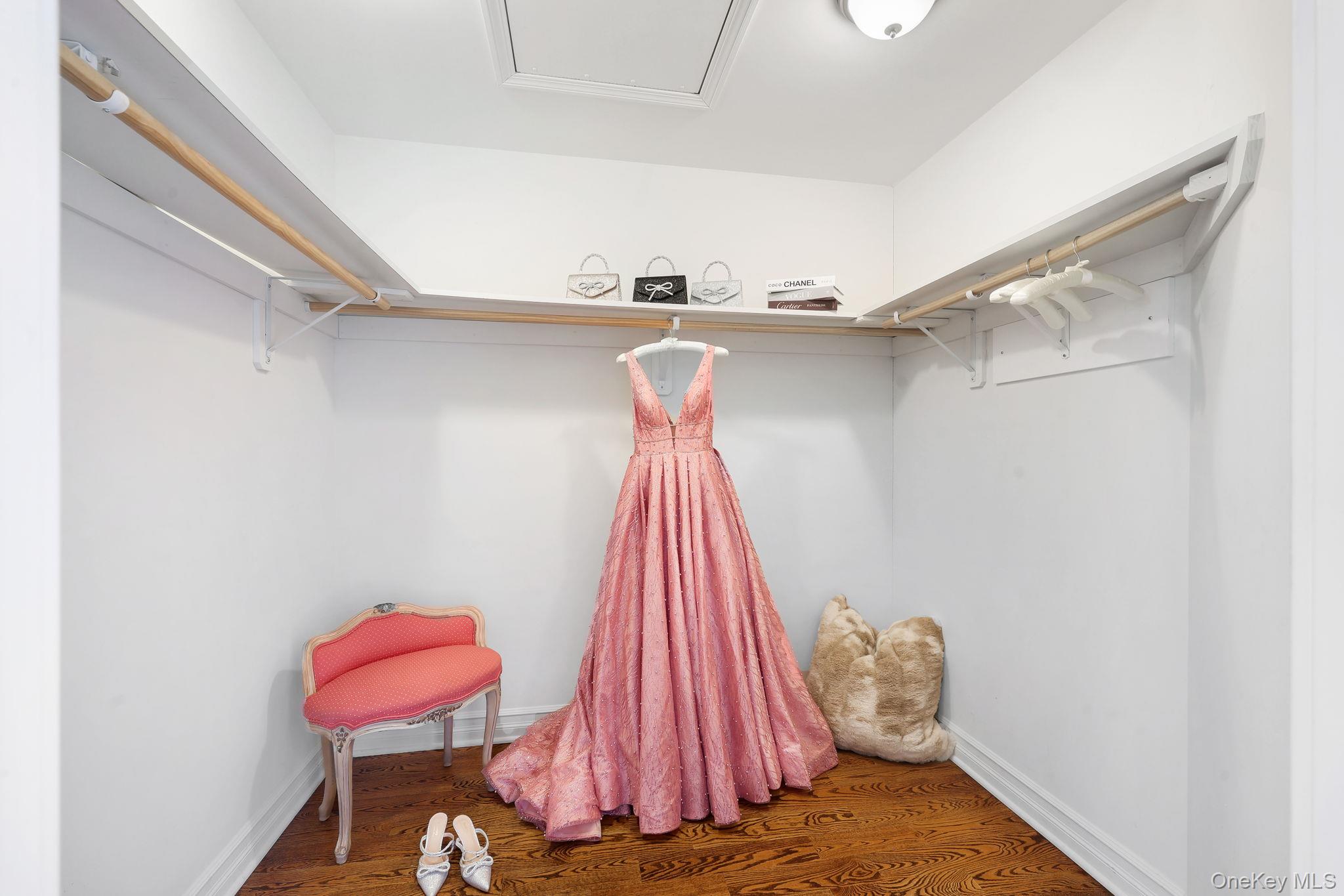 31 Greenwich Avenue Property Photo 32