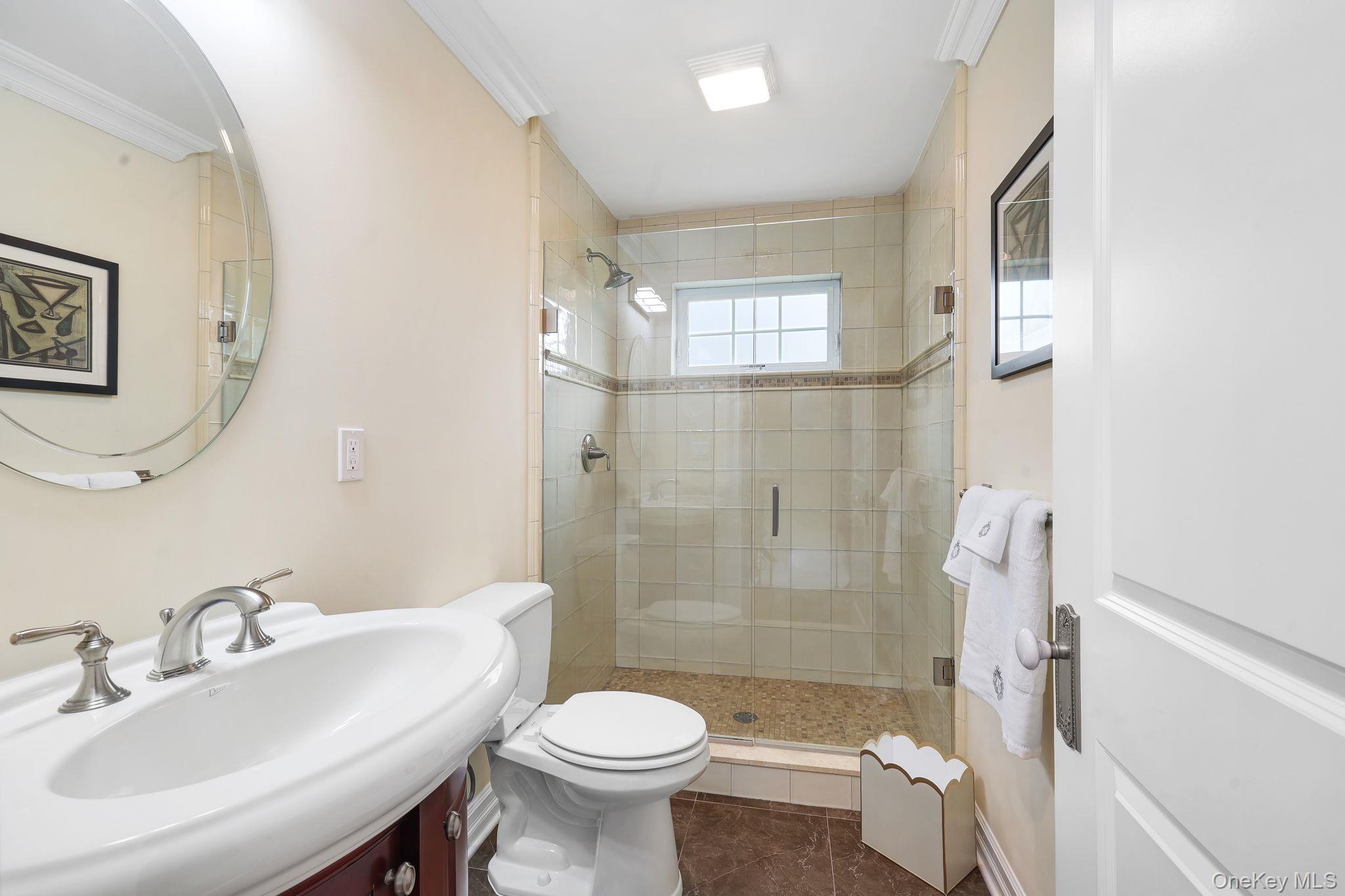 31 Greenwich Avenue Property Photo 40
