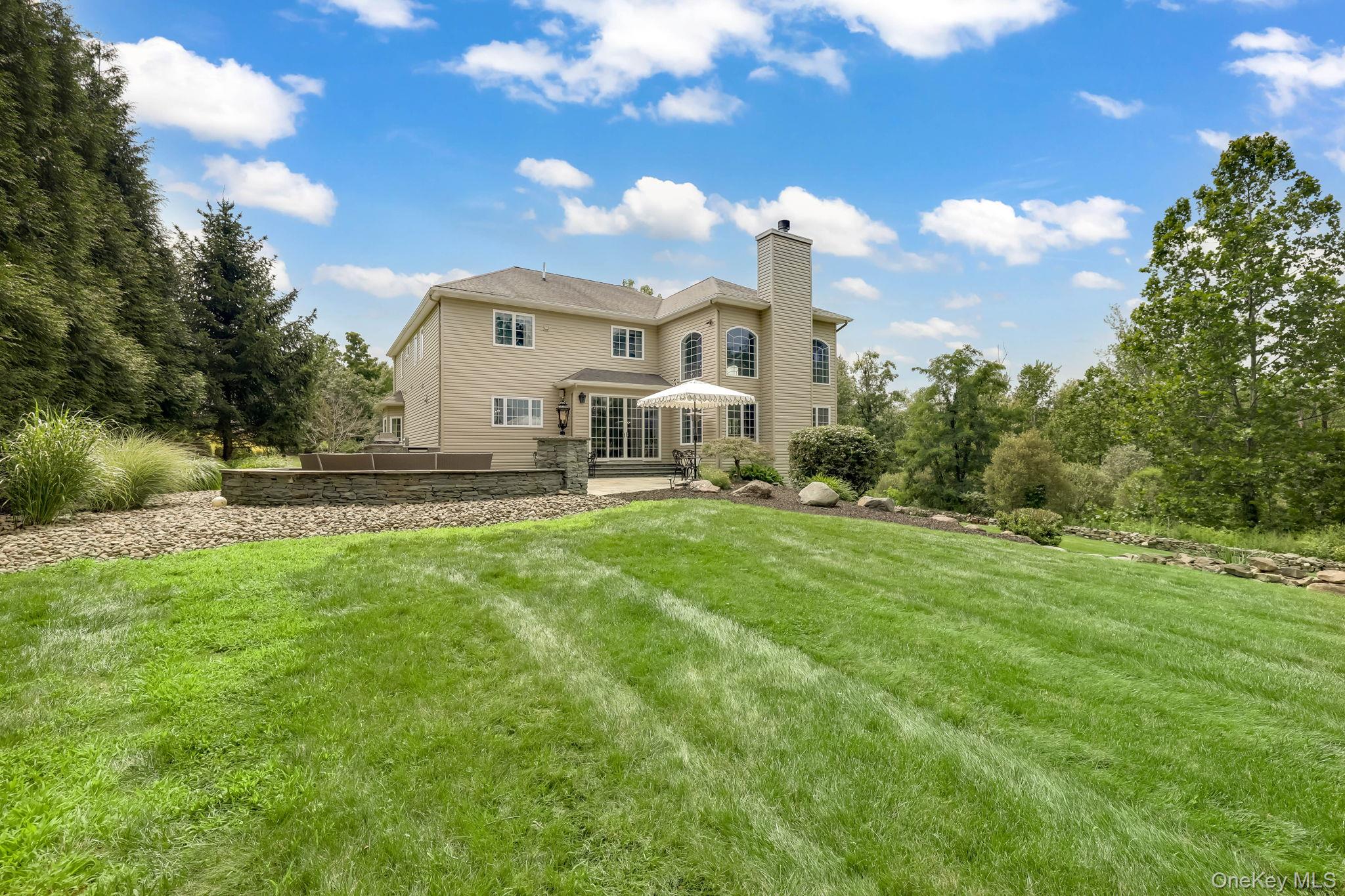 31 Greenwich Avenue Property Photo 48