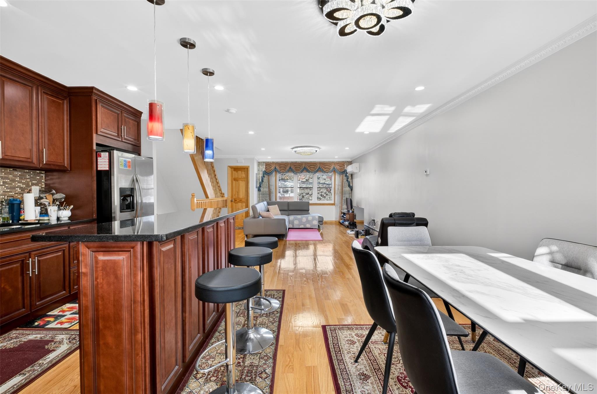 5031 68th Street Property Photo 14