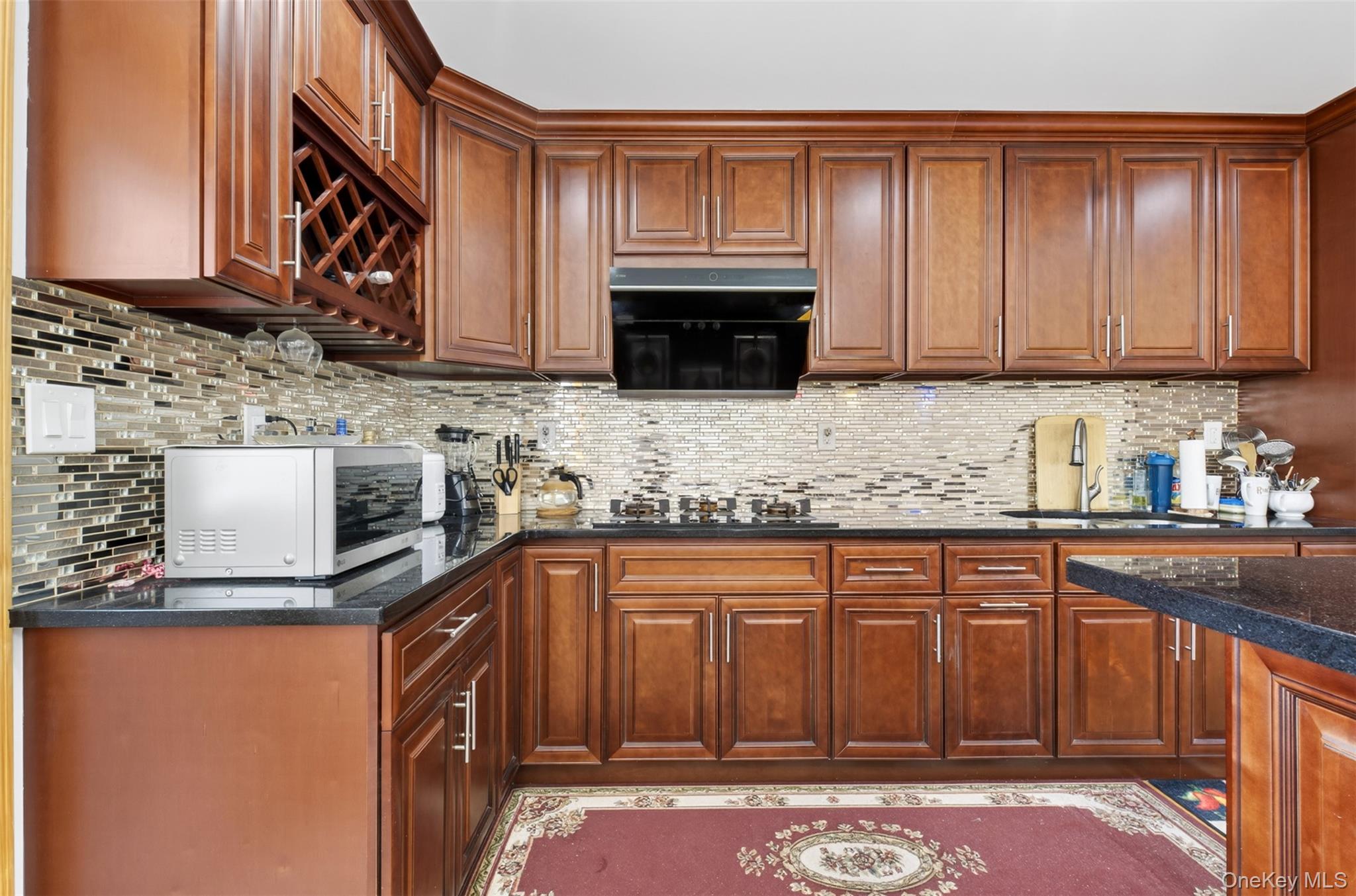 5031 68th Street Property Photo 17