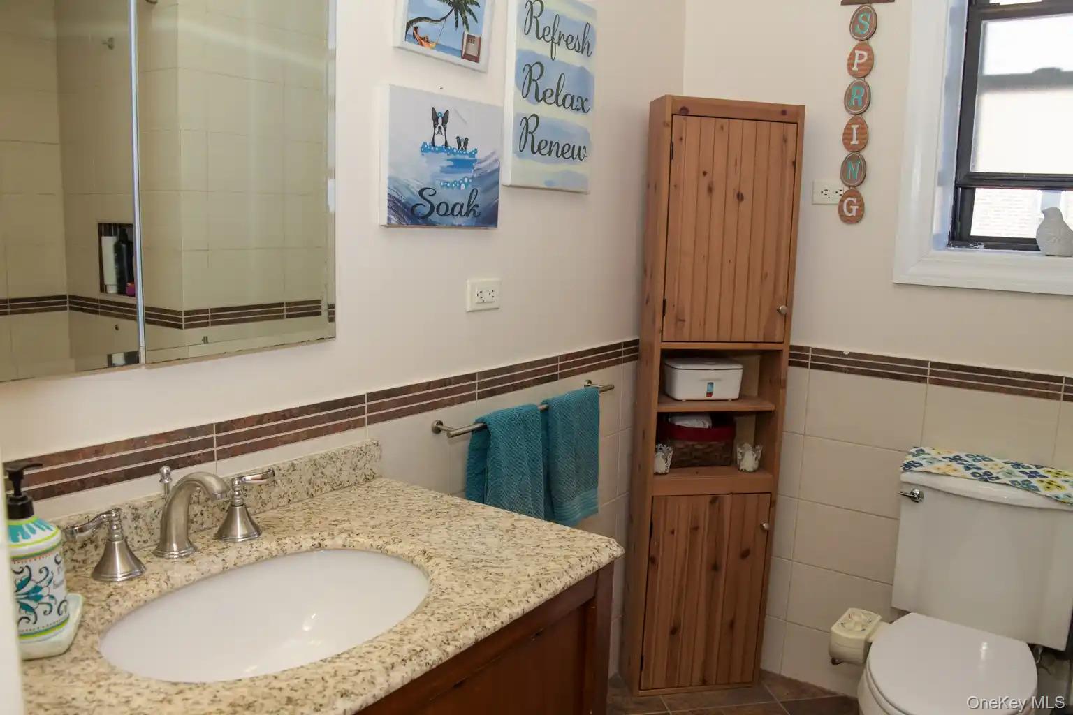 78-14 Austin Street 5-e Property Photo 6