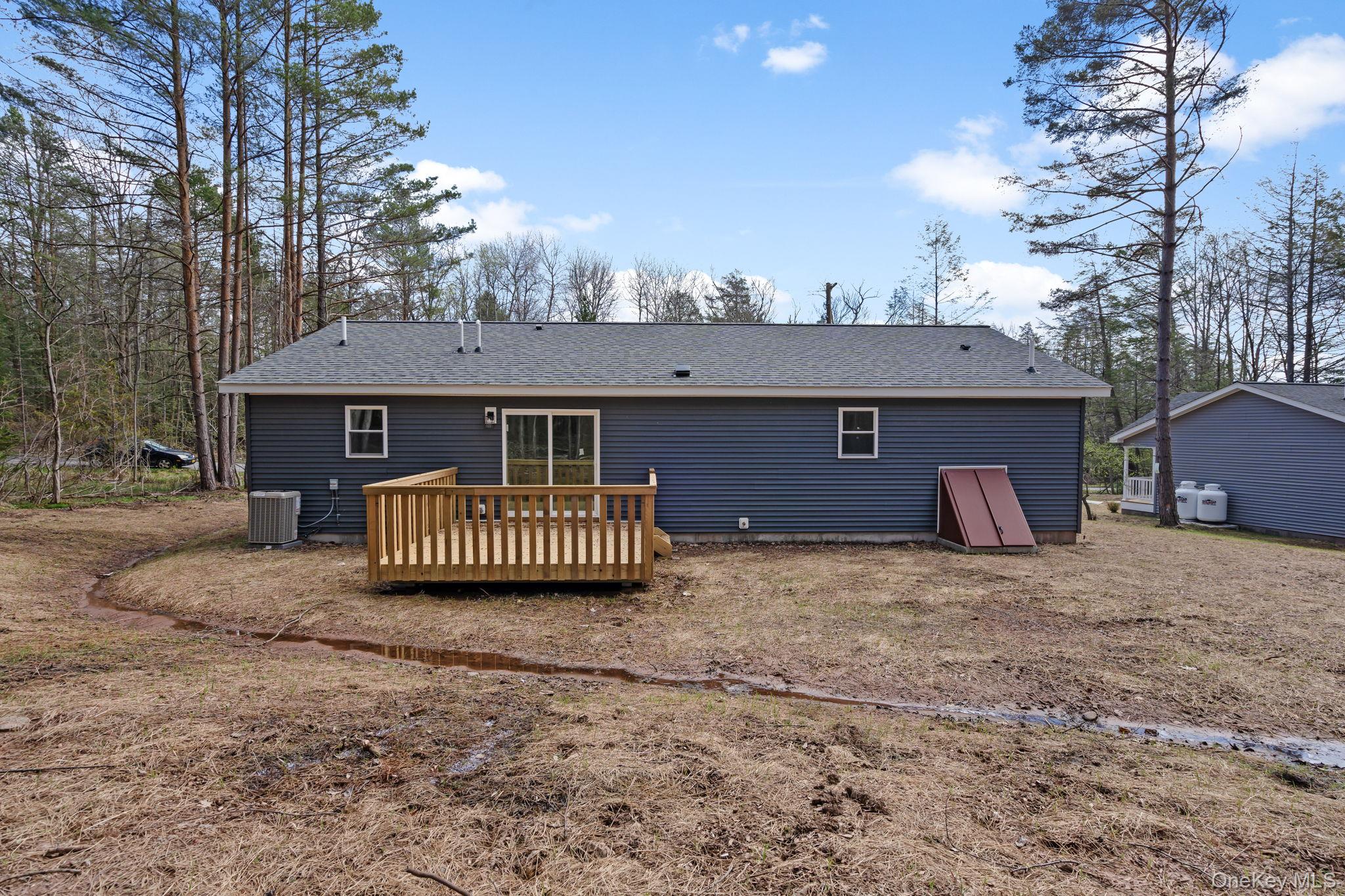 43 Pinehurst Drive Property Photo 28
