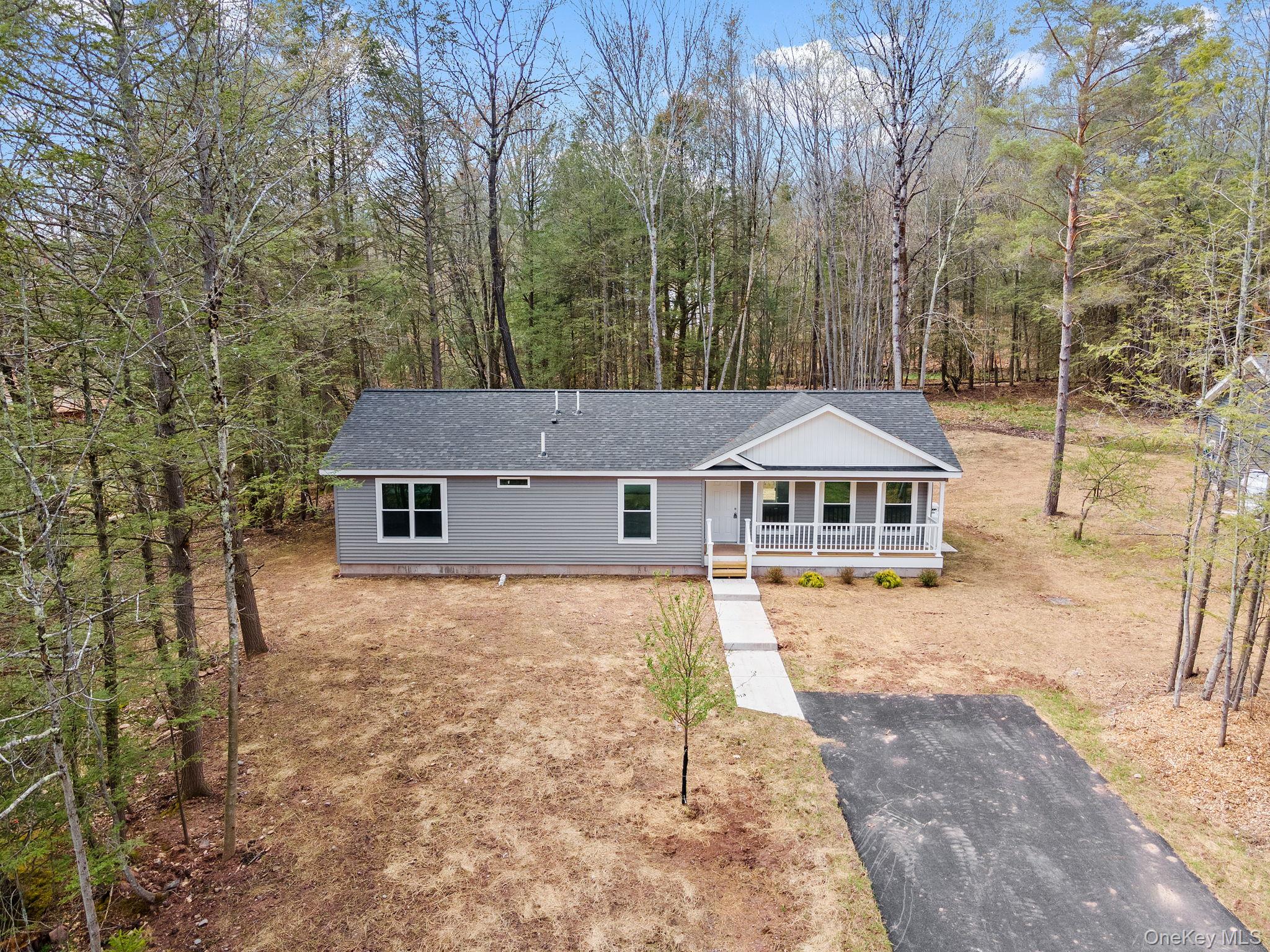 45 Pinehurst Drive Property Photo 3