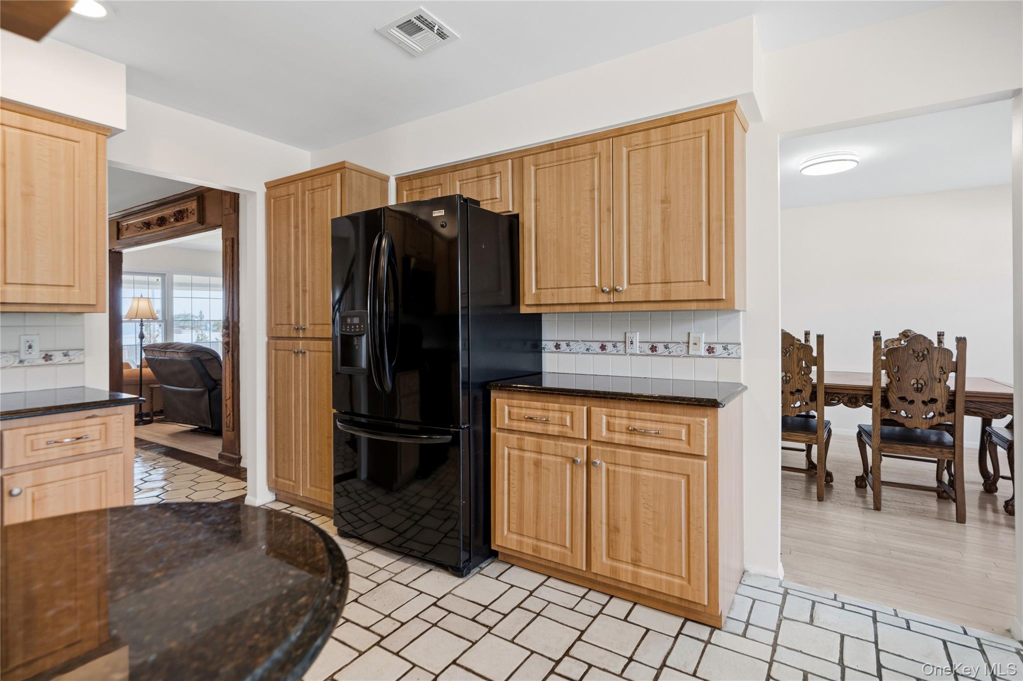 1340 Beech Street Property Photo 13