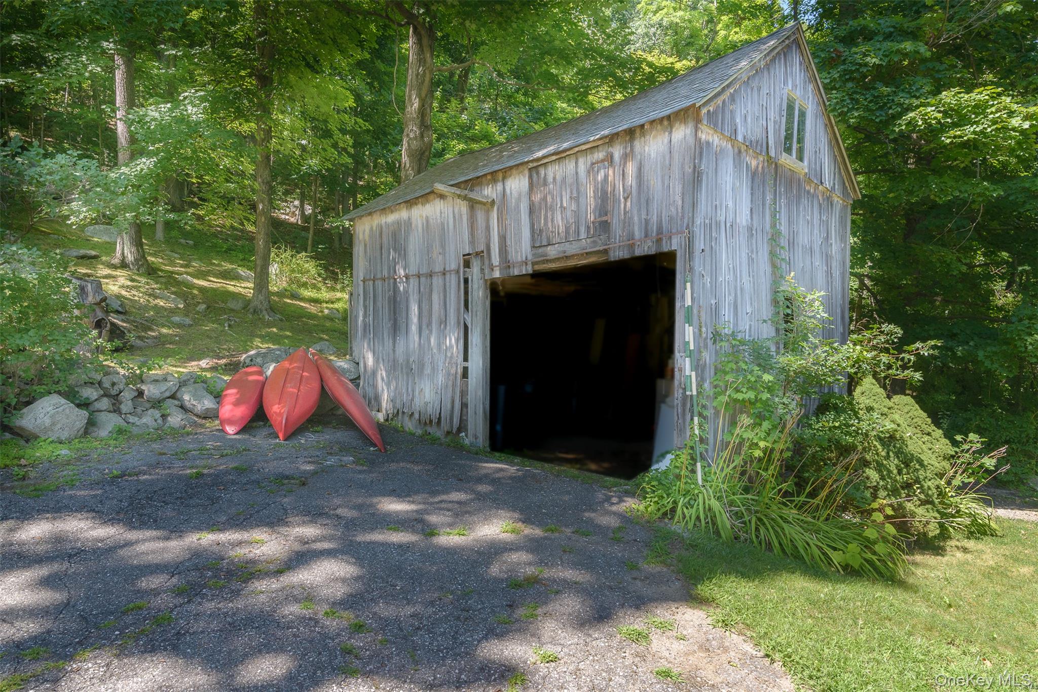 635 Long Pond Road Property Photo 36