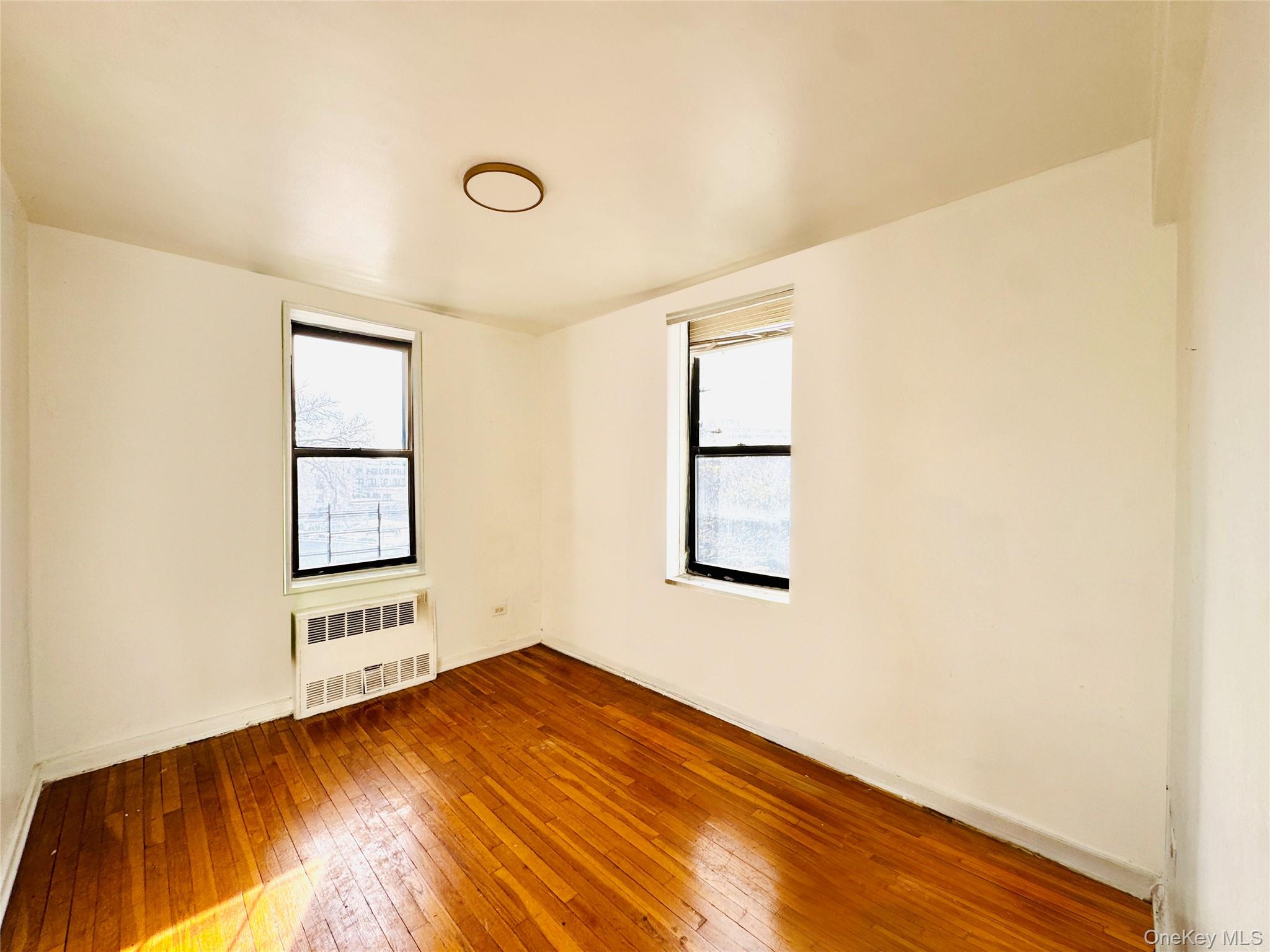 141-05 Pershing Crescent 207 Property Photo 10