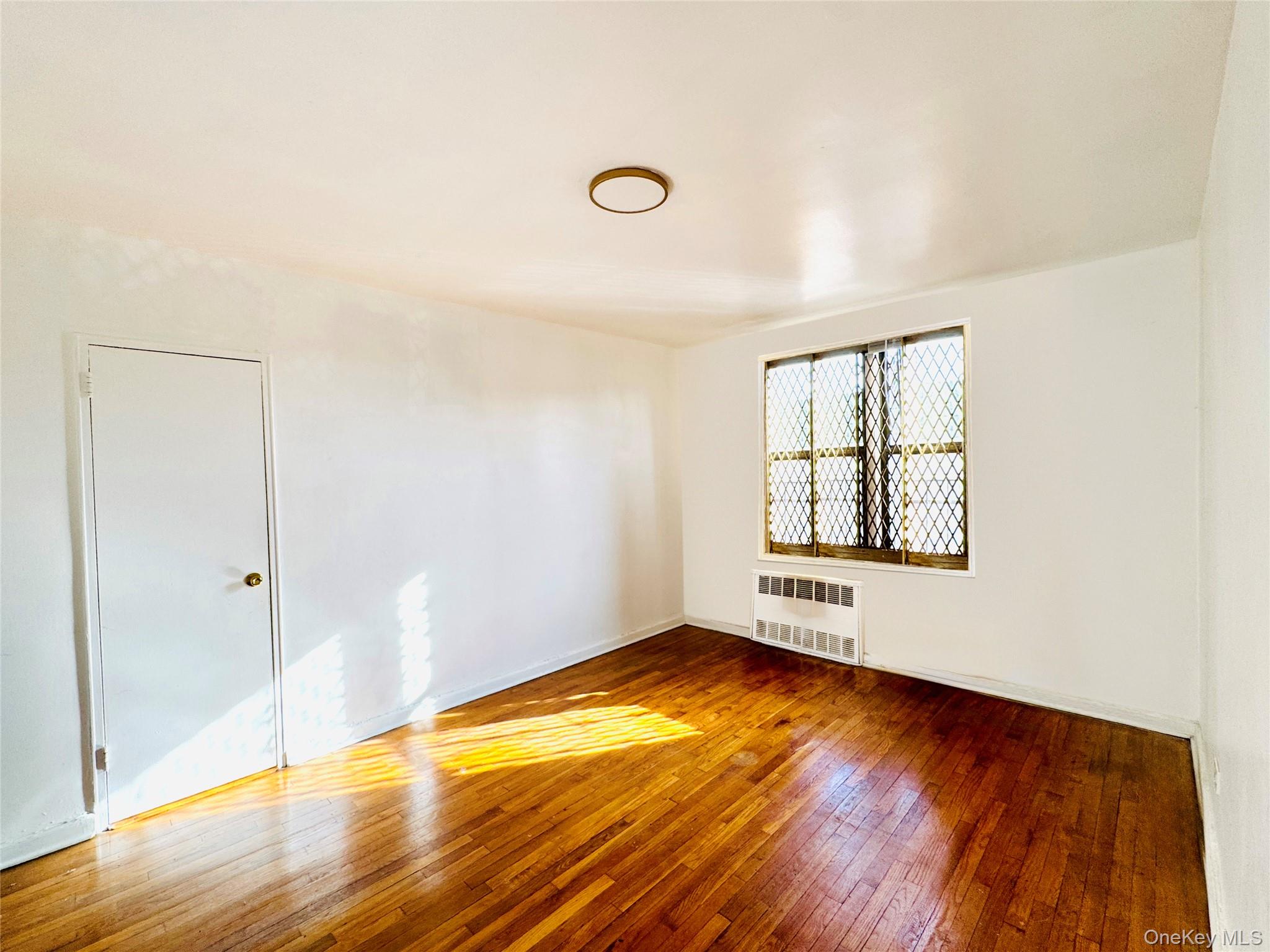 141-05 Pershing Crescent 207 Property Photo 11