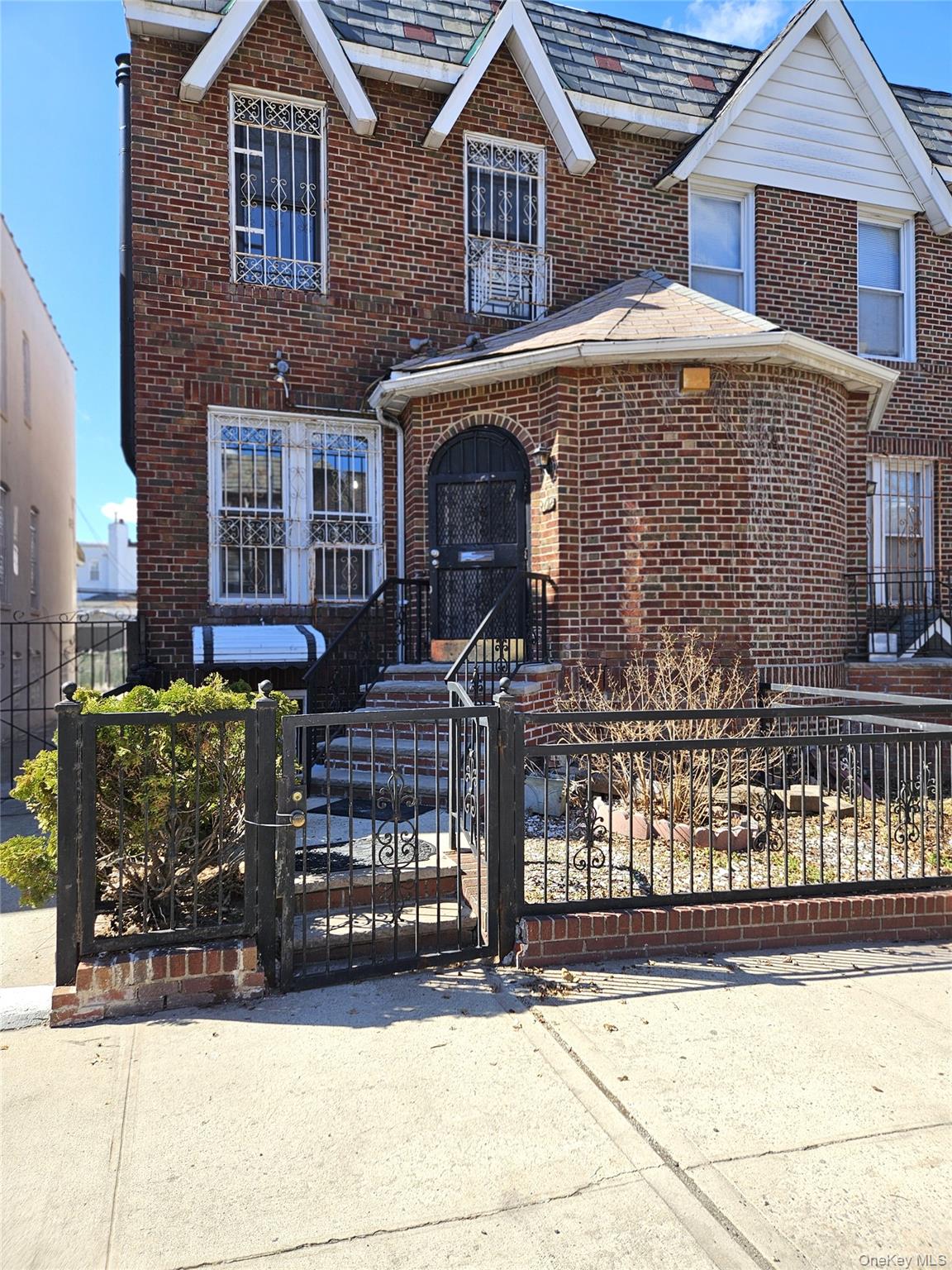 30-32 84th Street Property Photo 1