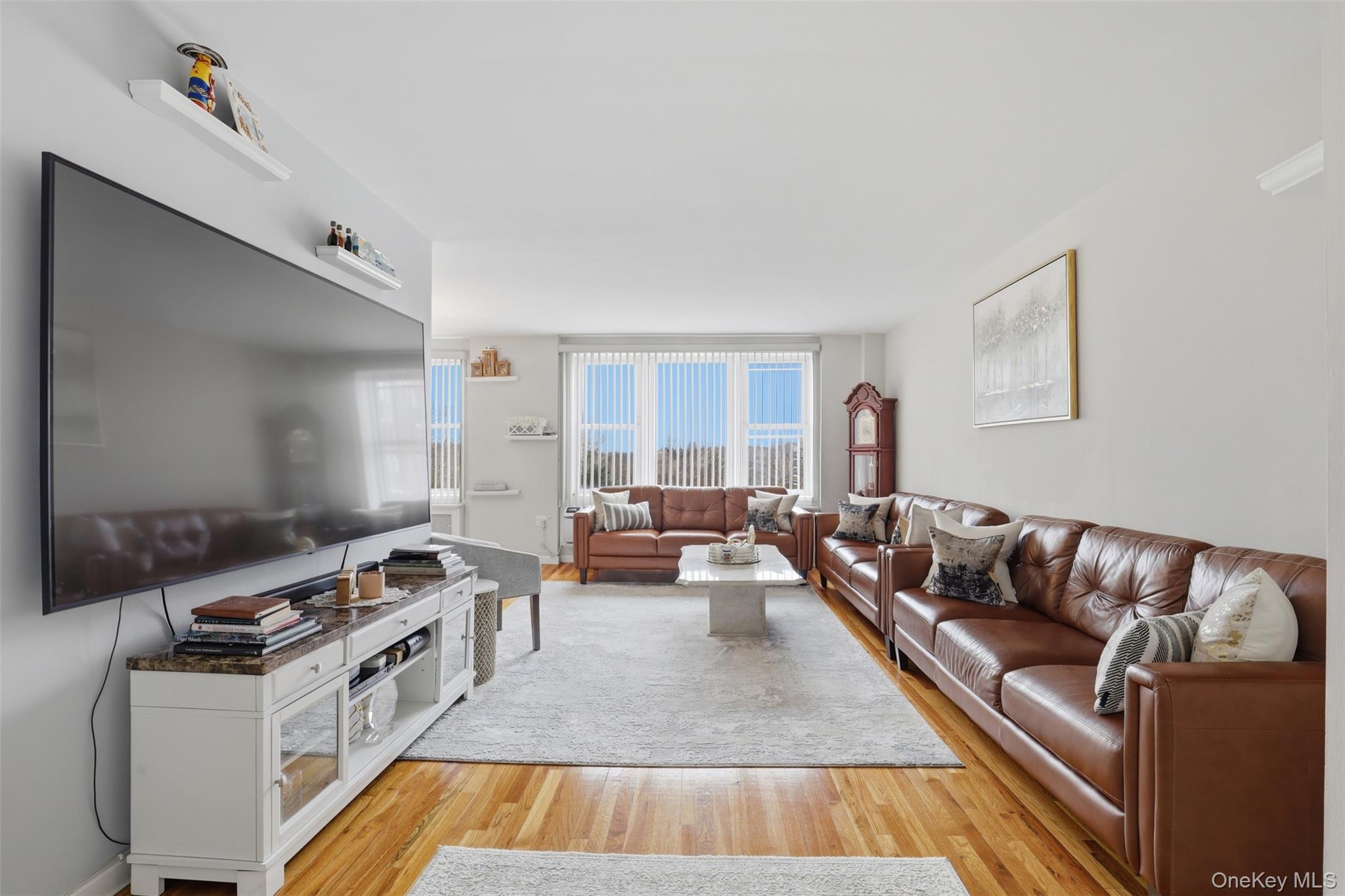 333 Bronx River Road 616 Property Photo 4