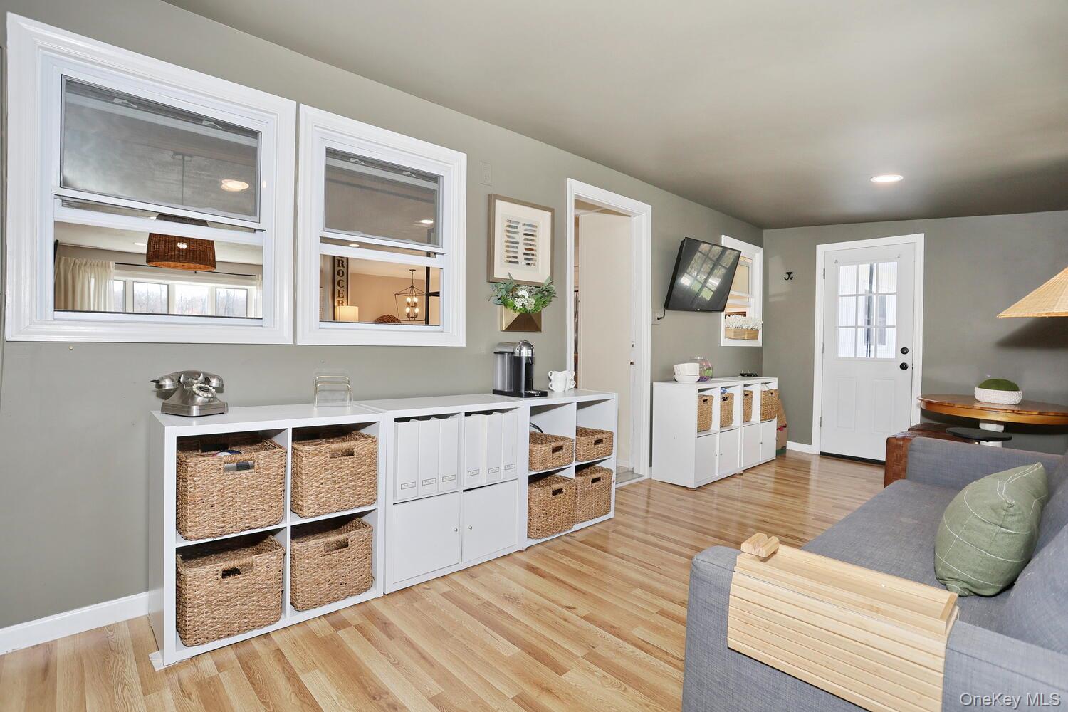 27 Eastlake Drive Property Photo 16