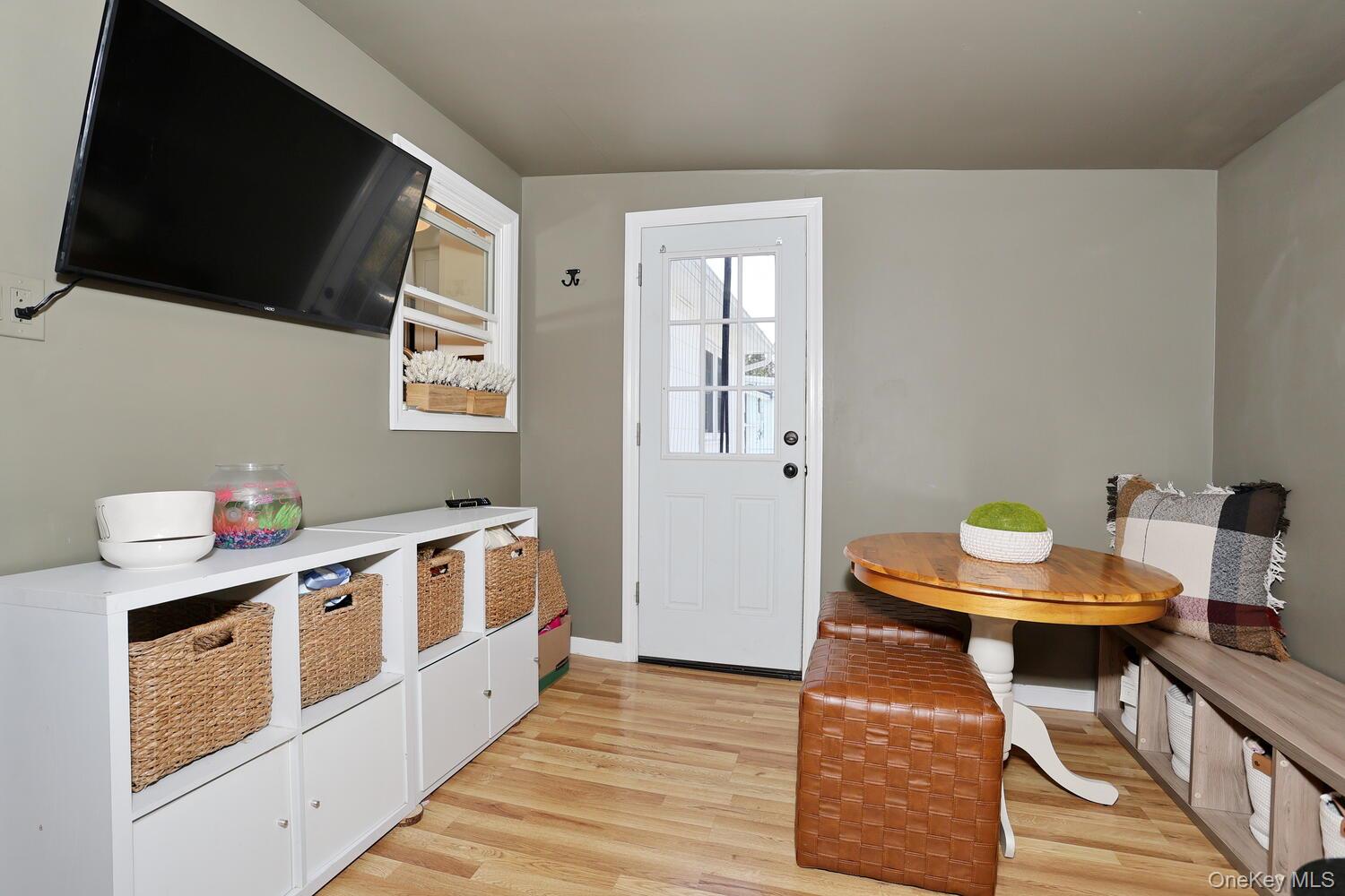 27 Eastlake Drive Property Photo 17