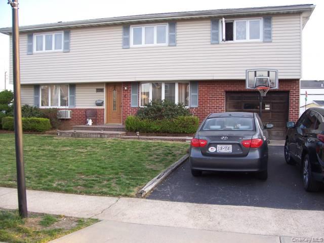 1053 Lorraine Drive Property Photo 1