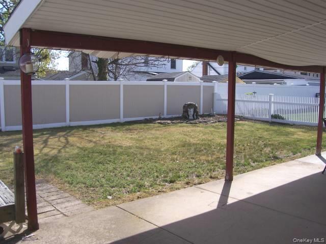 1053 Lorraine Drive Property Photo 13