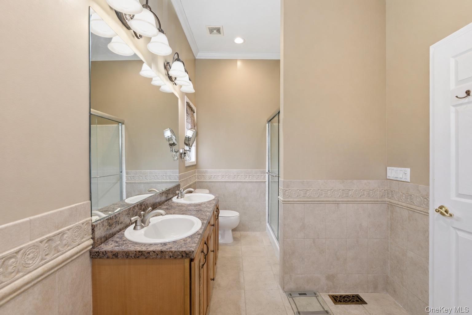 21 E Moriches Riverhead Road Property Photo 17