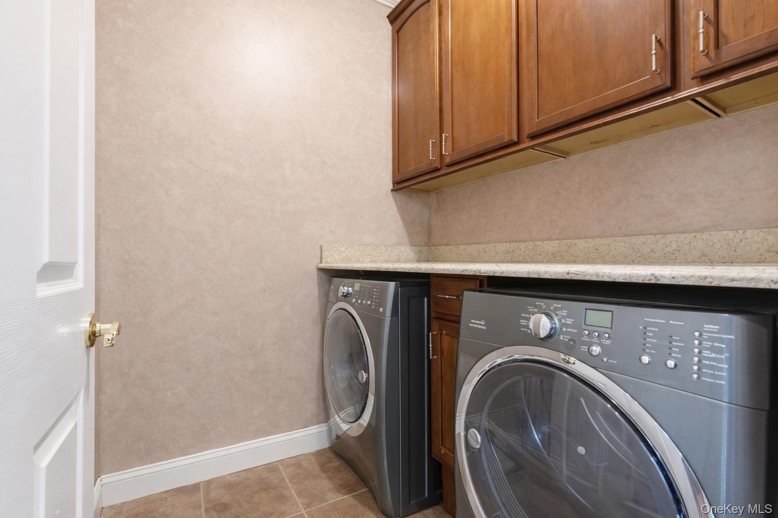 21 E Moriches Riverhead Road Property Photo 18