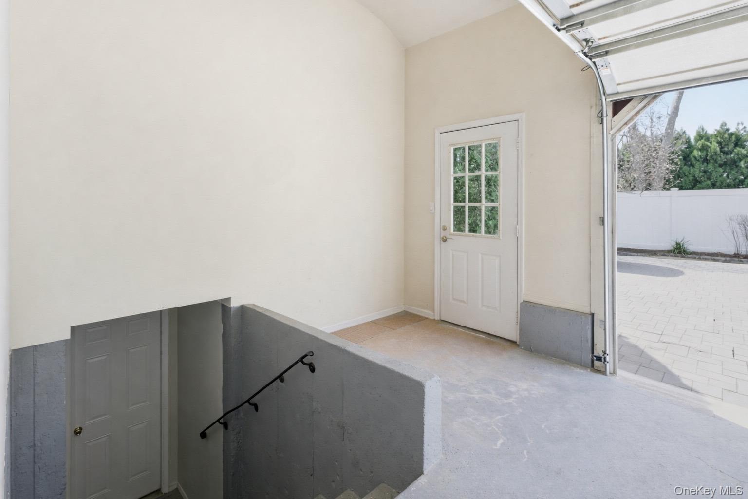 21 E Moriches Riverhead Road Property Photo 27
