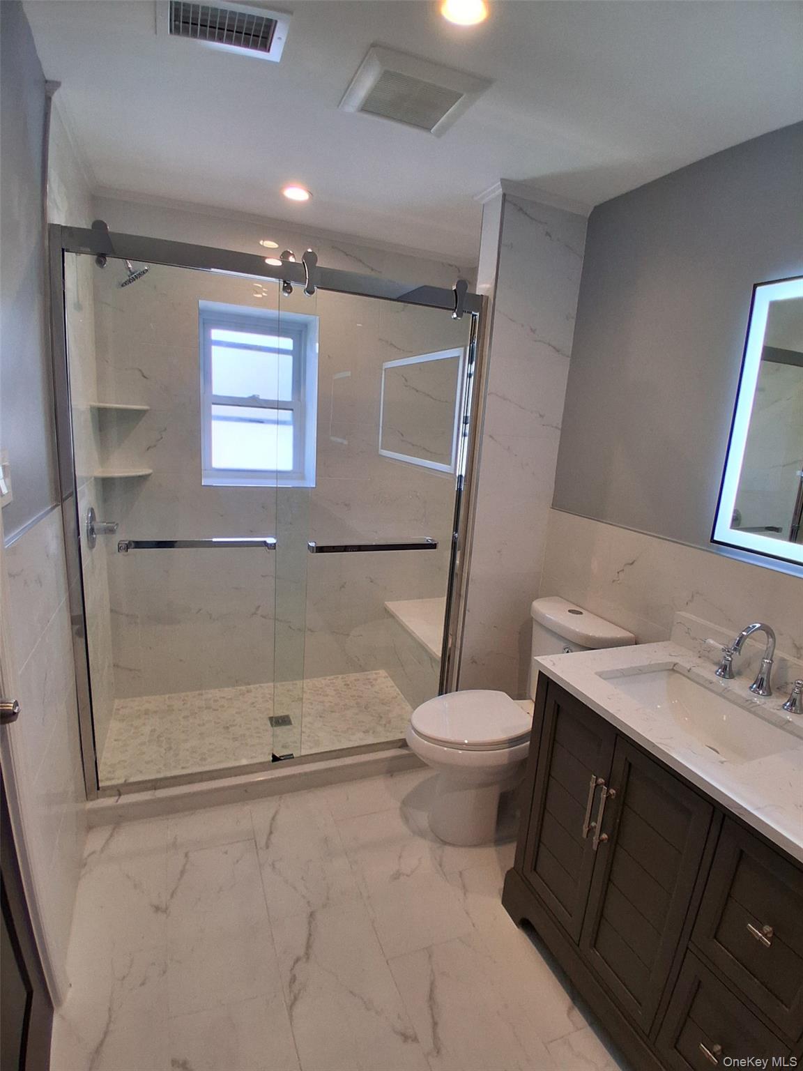 84 Holland Avenue Property Photo 9