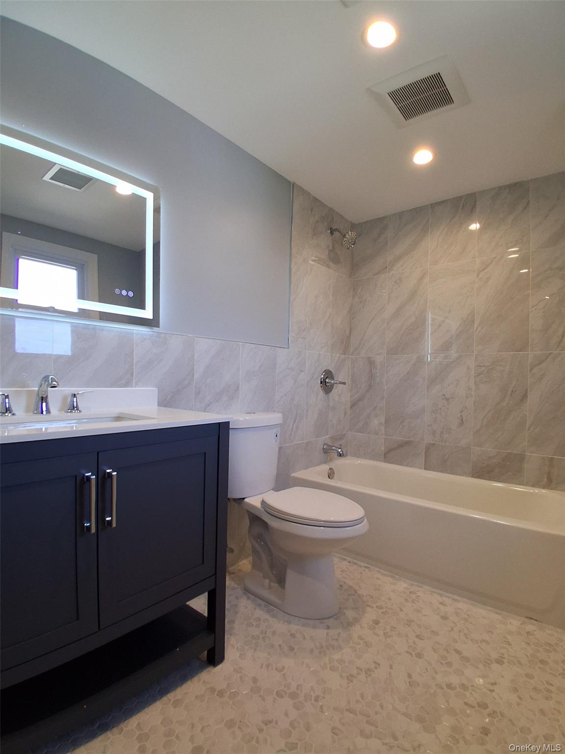 84 Holland Avenue Property Photo 16