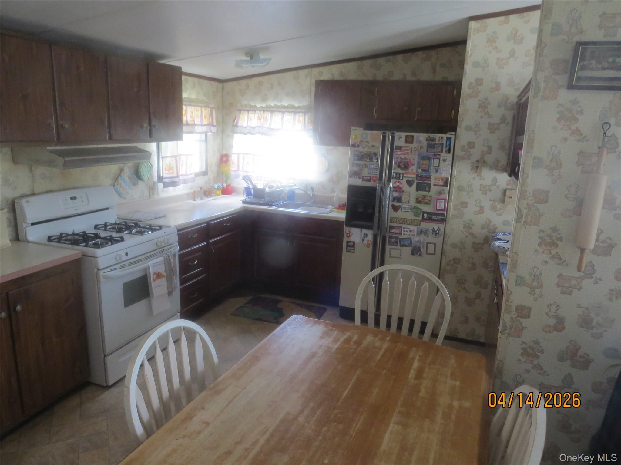 723 Beekman Road 41 Property Photo 8