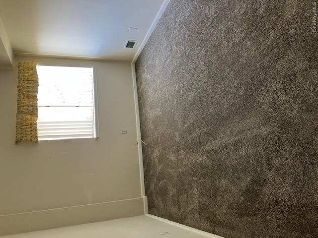 170 Schofield Street 2i Property Photo 8