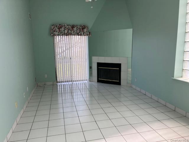 170 Schofield Street 2i Property Photo 9