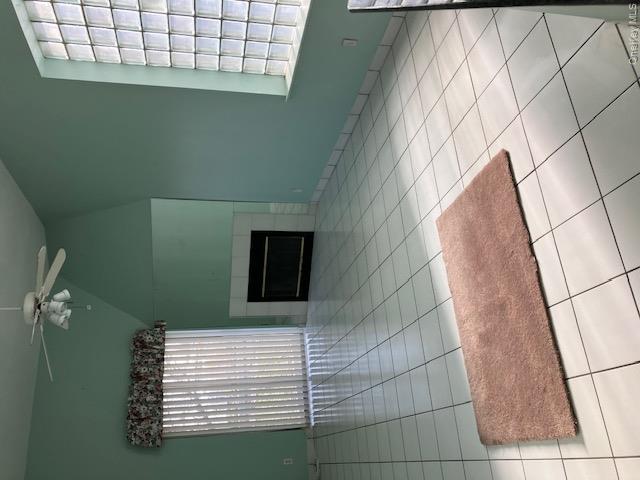 170 Schofield Street 2i Property Photo 11