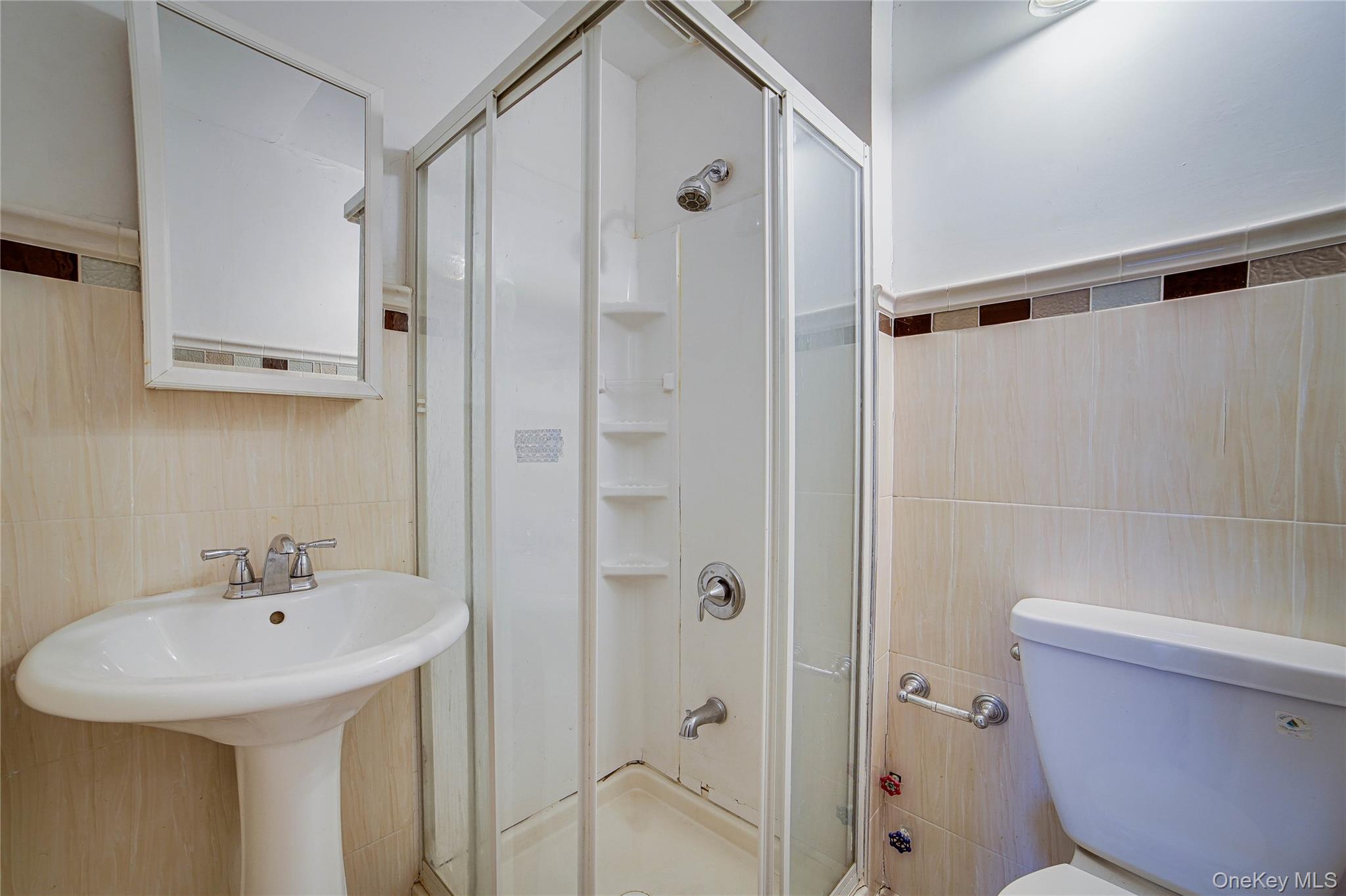993 Duncan Street Property Photo 20