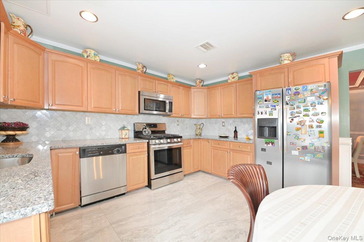 26 Maeder Avenue Property Photo 14