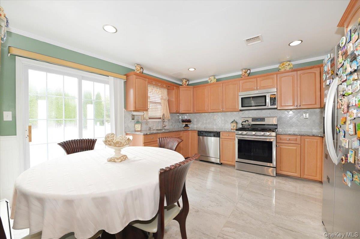 26 Maeder Avenue Property Photo 15
