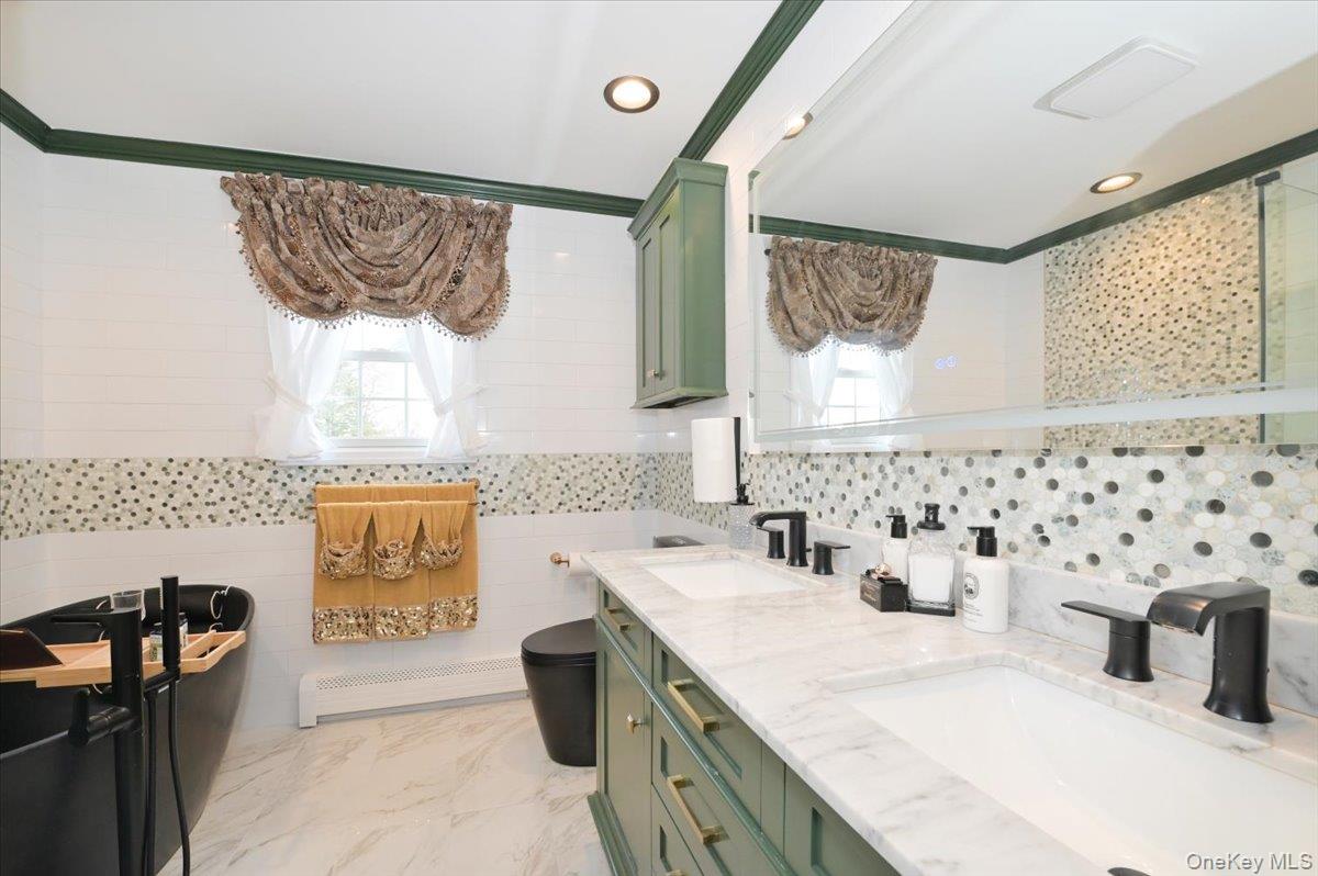 26 Maeder Avenue Property Photo 20