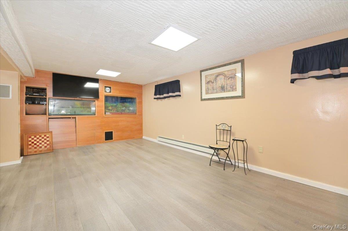 26 Maeder Avenue Property Photo 27