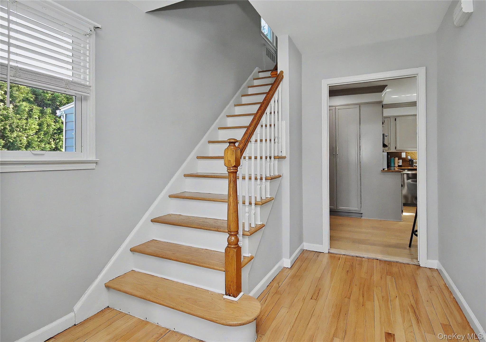 14 Emerald Place Property Photo 5