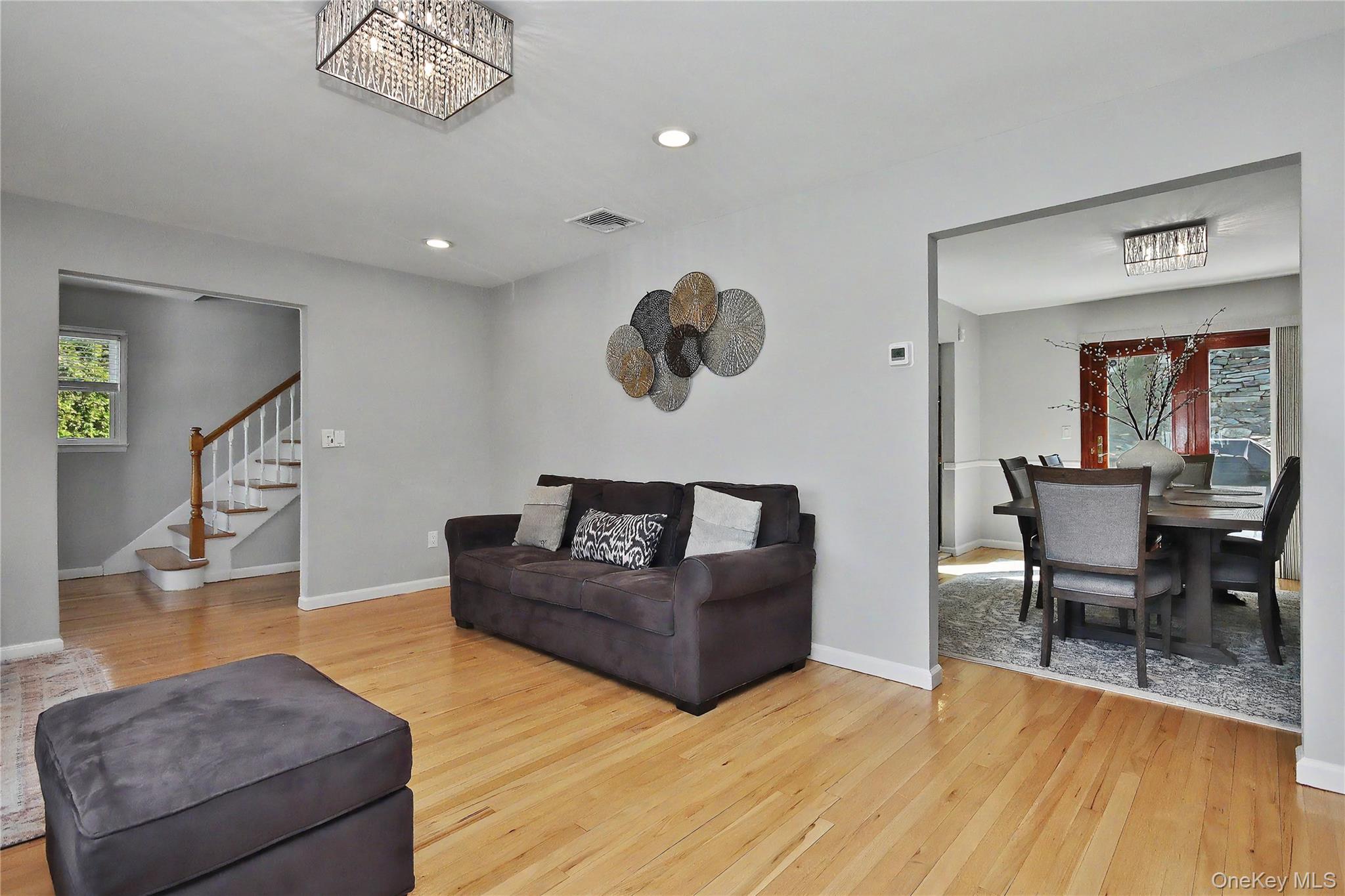 14 Emerald Place Property Photo 8