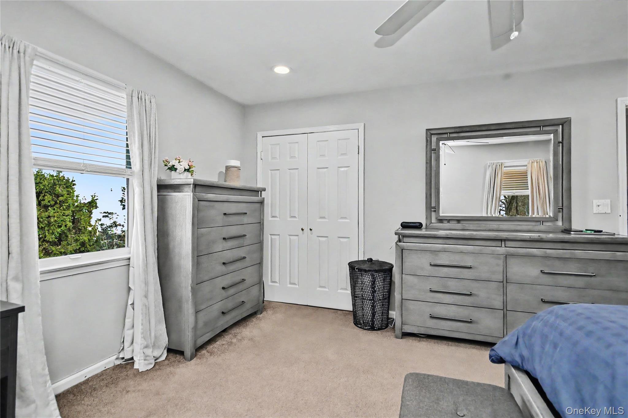 14 Emerald Place Property Photo 27