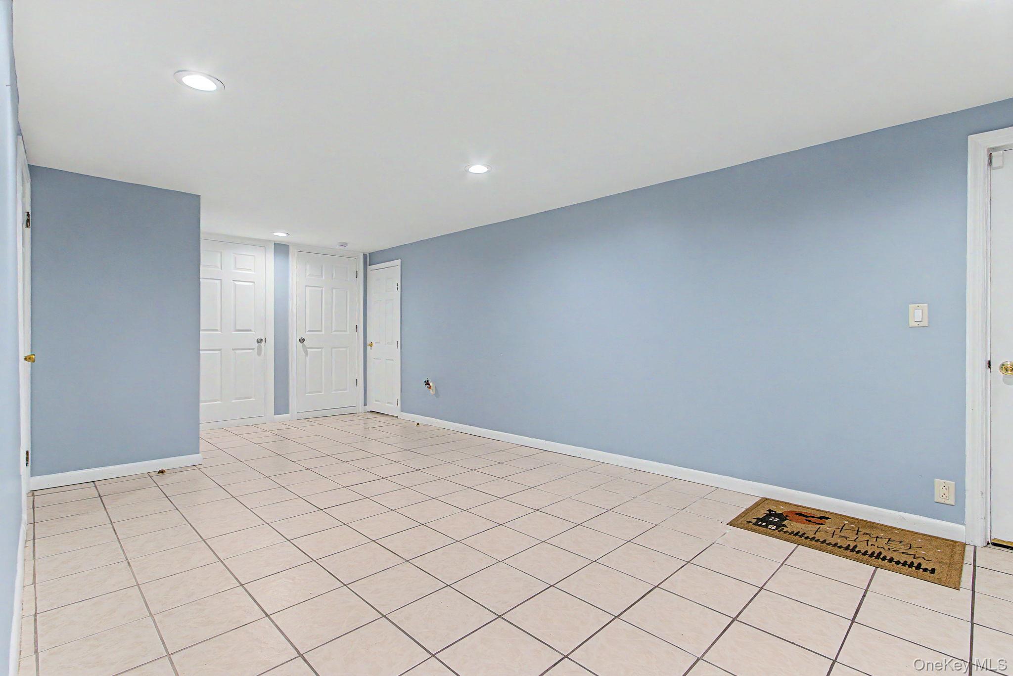 14 Emerald Place Property Photo 31