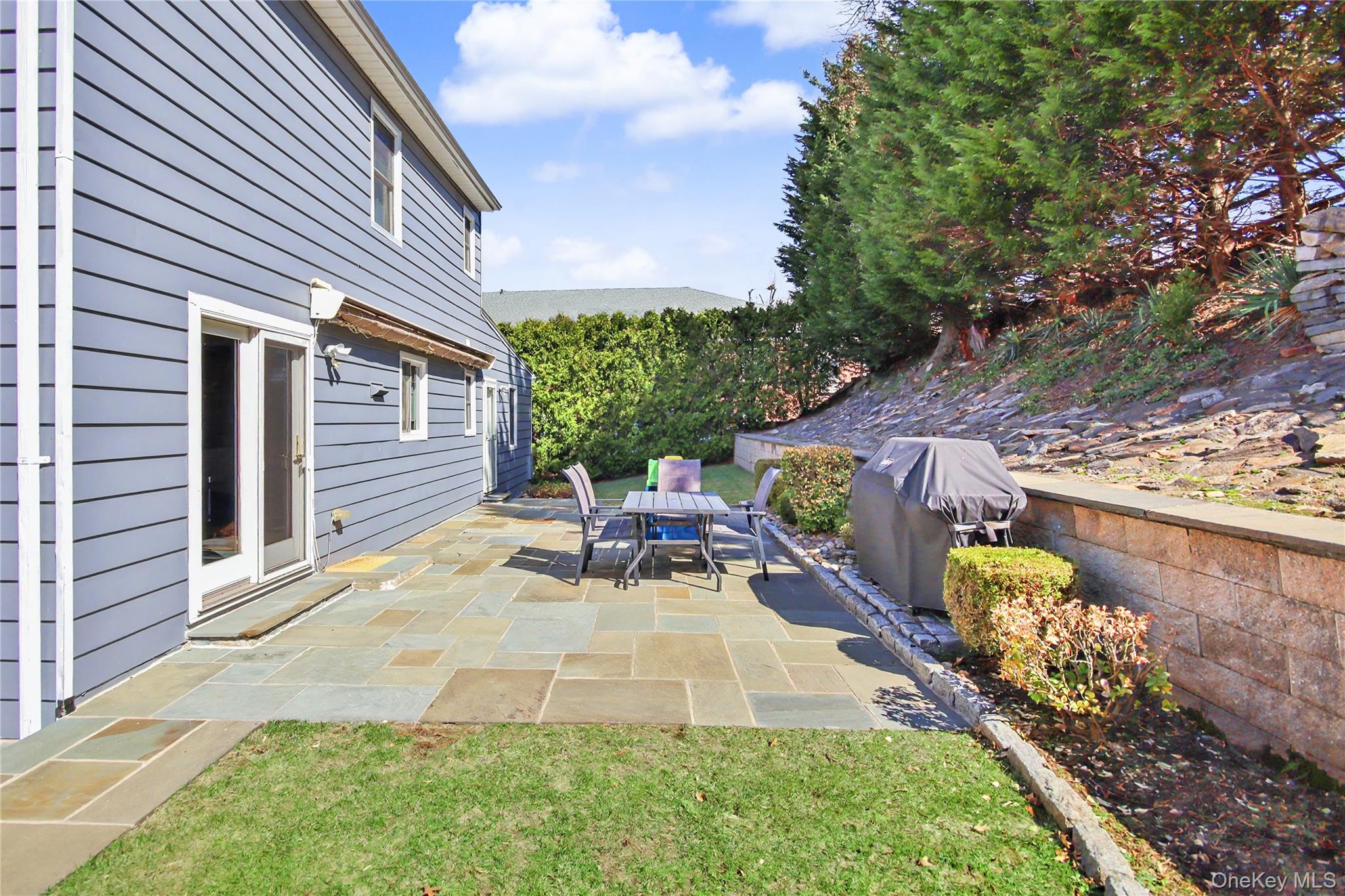 14 Emerald Place Property Photo 36